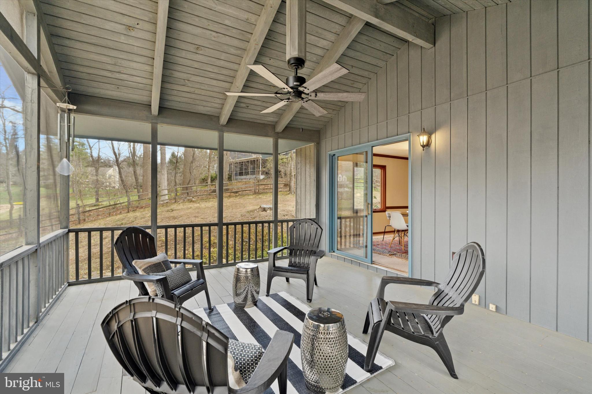 FOX HOLLOW - Residential