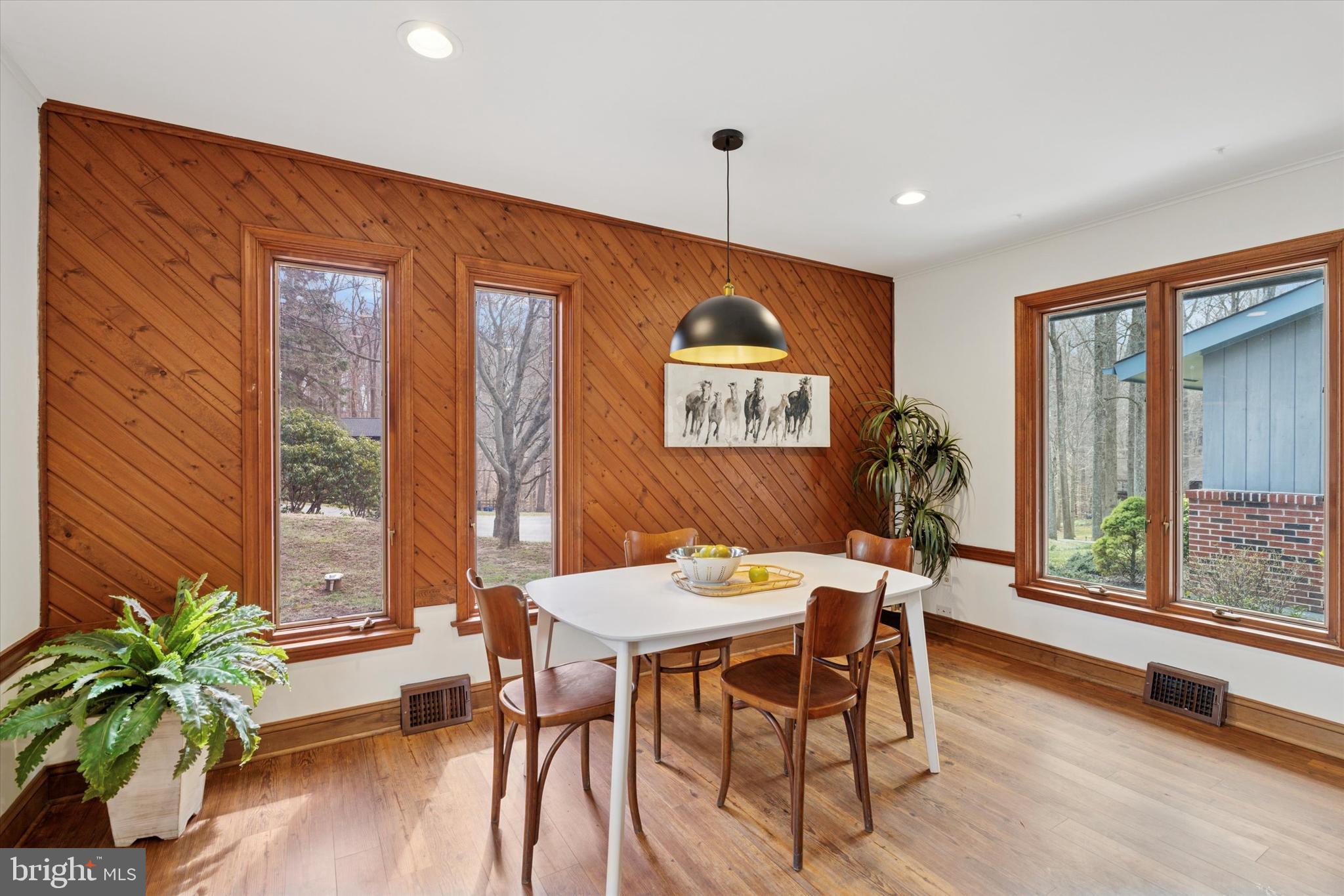 FOX HOLLOW - Residential