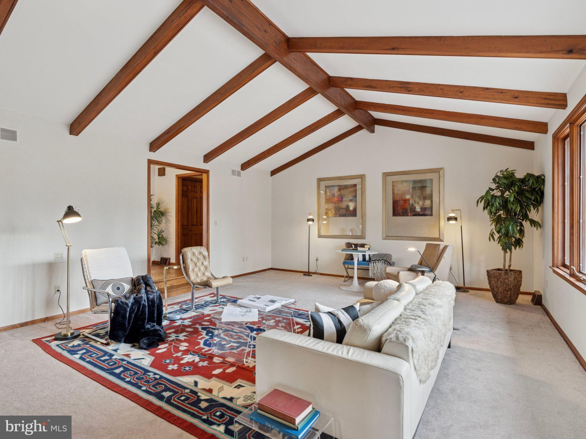 FOX HOLLOW - Residential