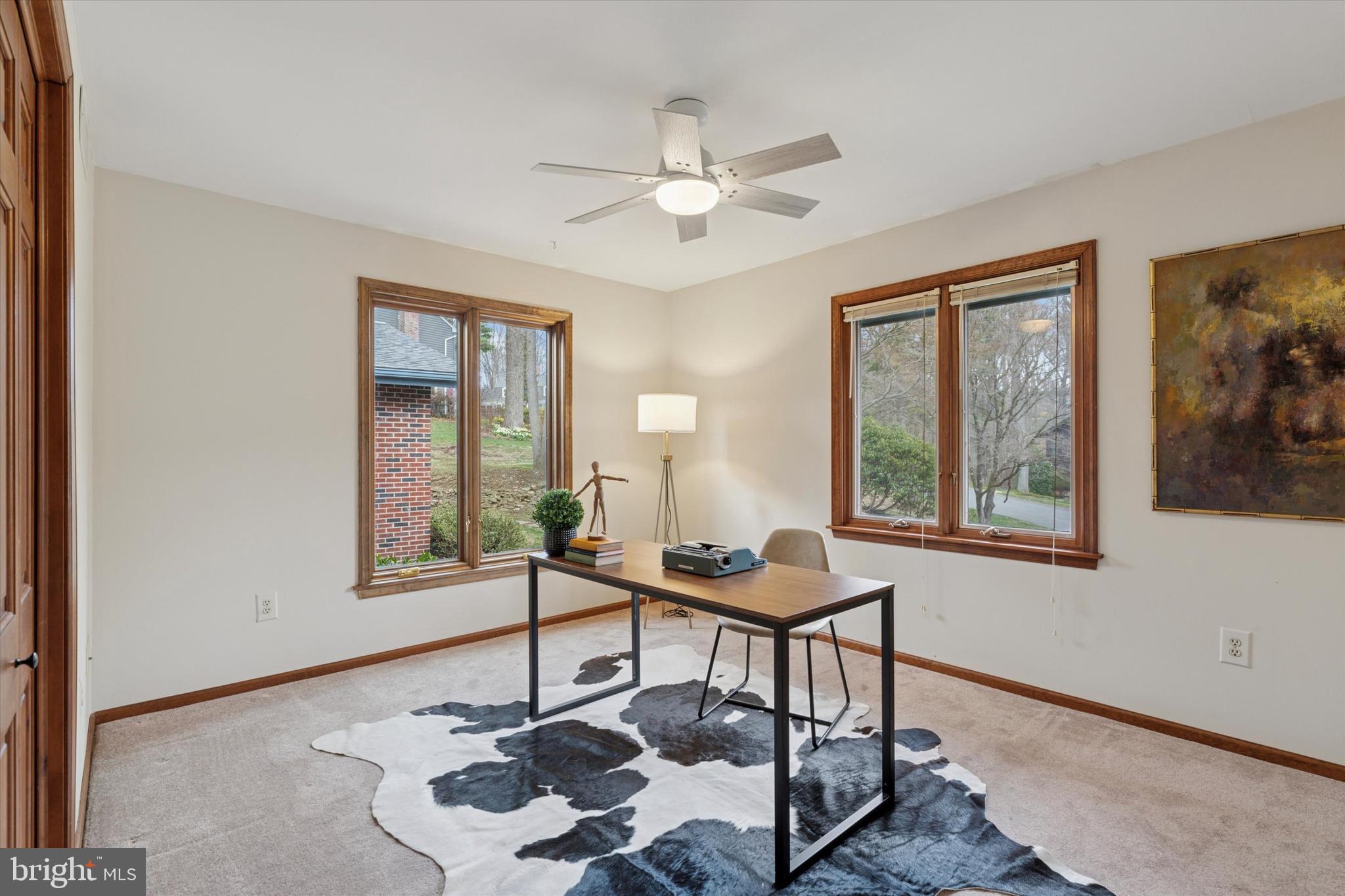 FOX HOLLOW - Residential