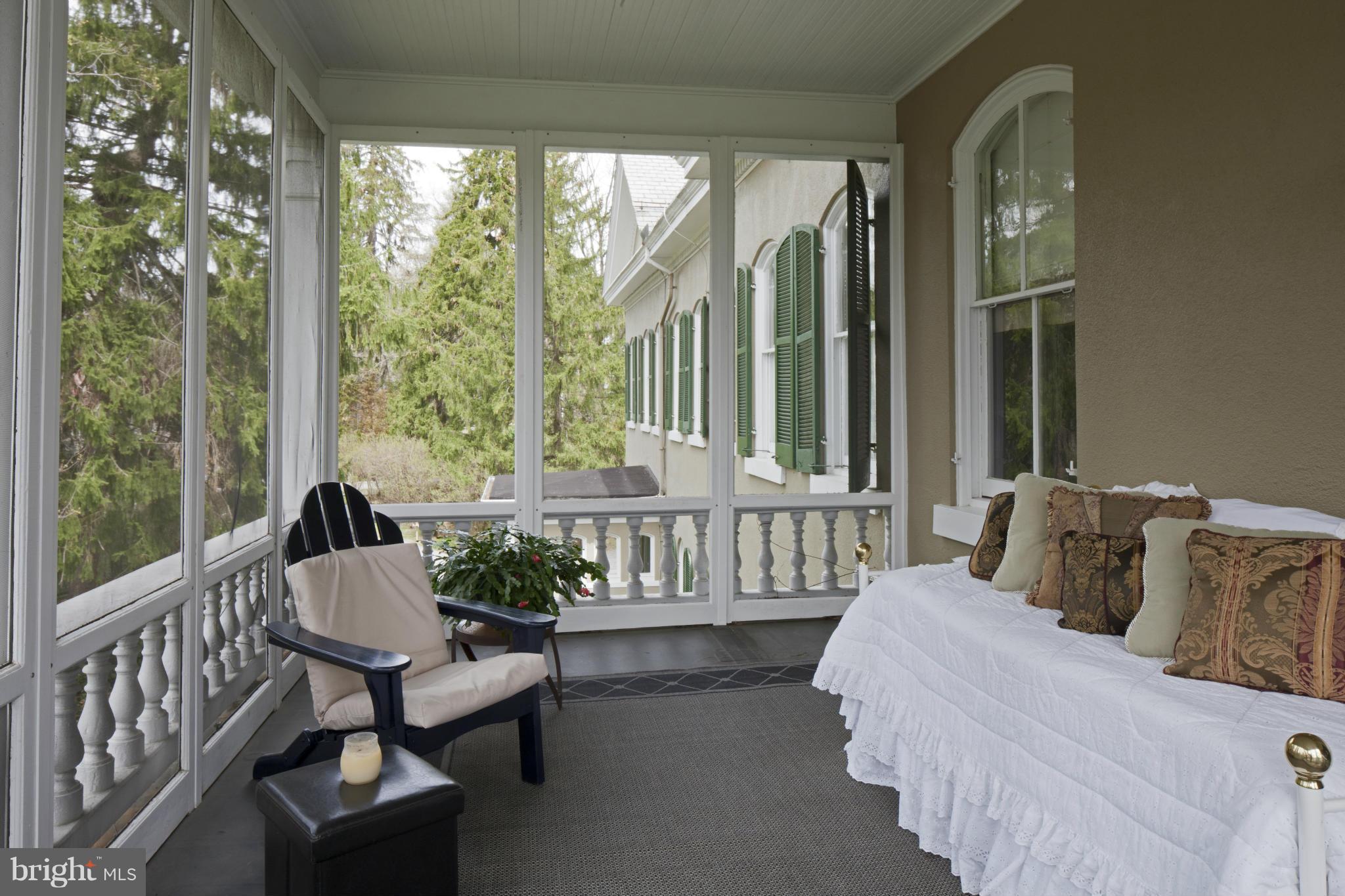 BURNSIDE FARM - Residential