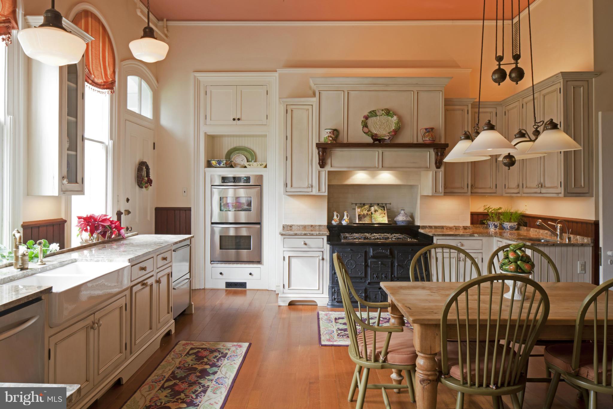 BURNSIDE FARM - Residential