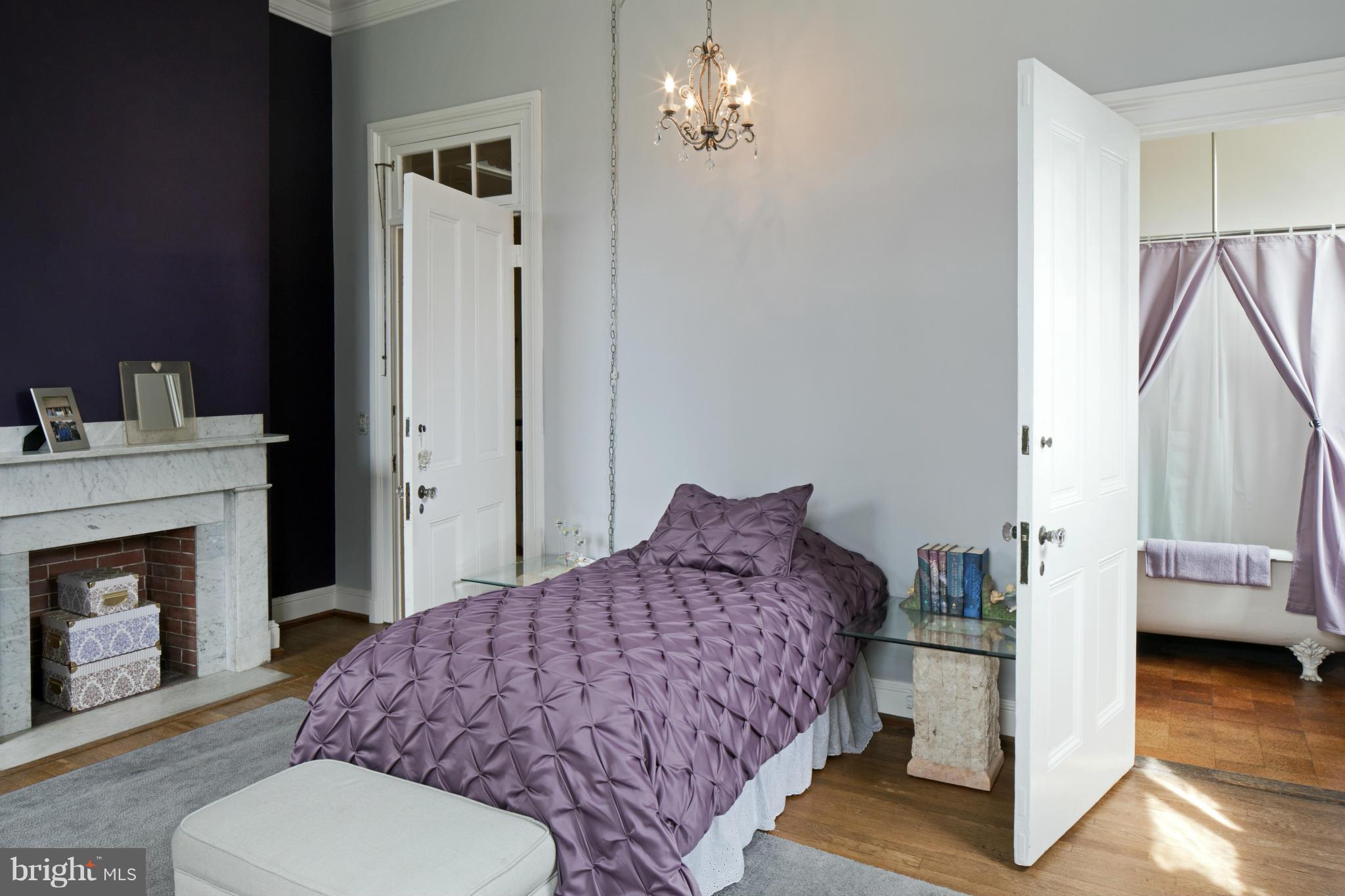 BURNSIDE FARM - Residential