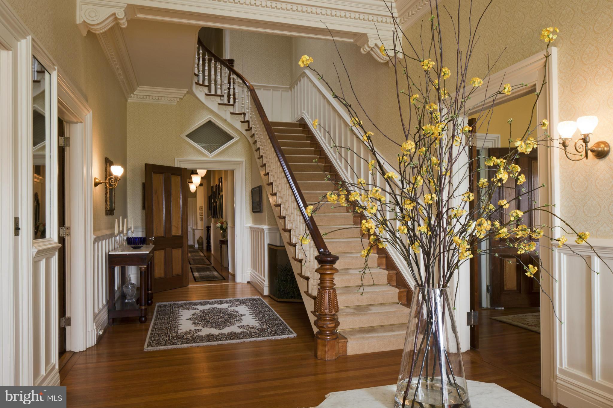 BURNSIDE FARM - Residential