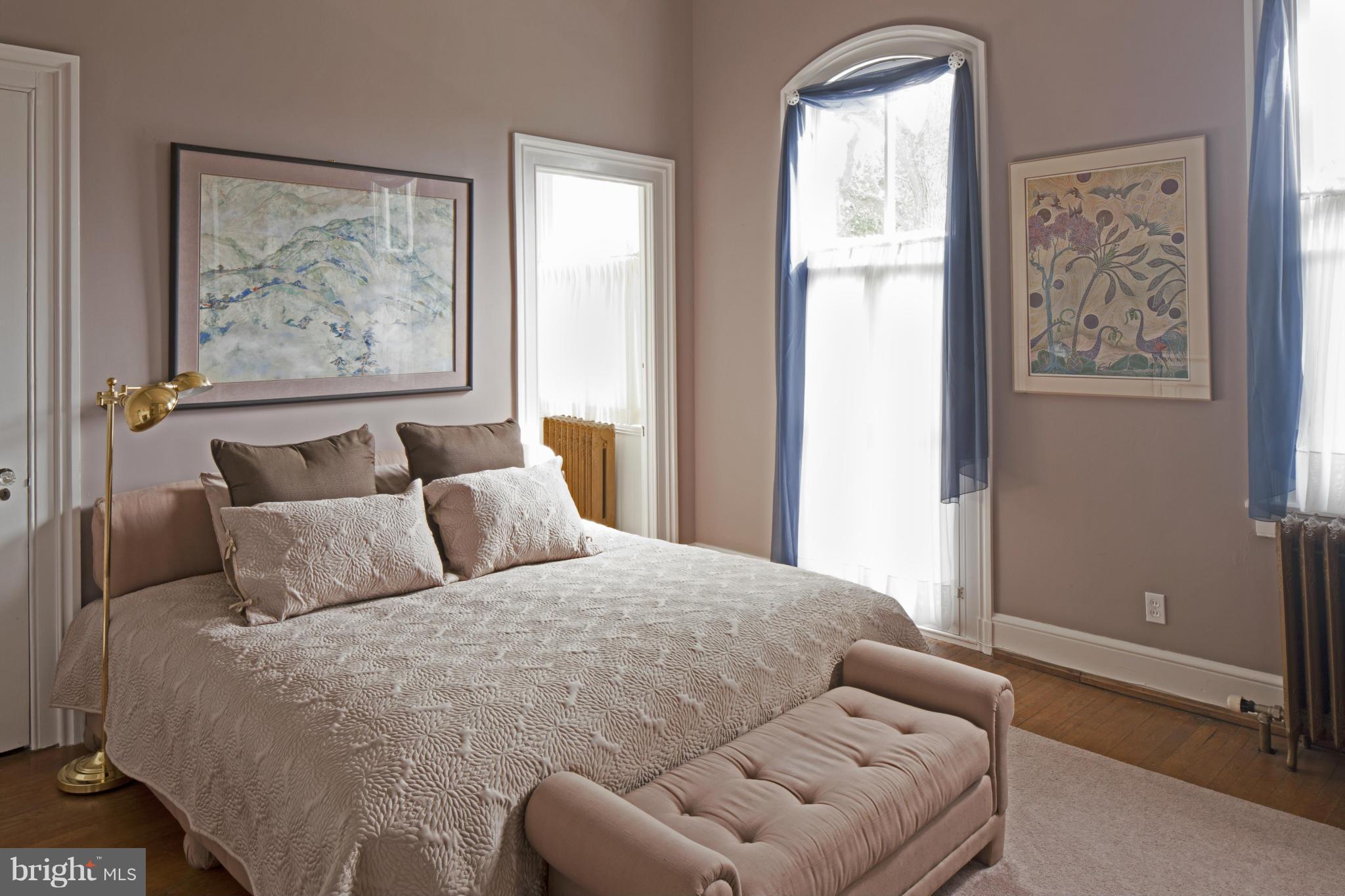 BURNSIDE FARM - Residential