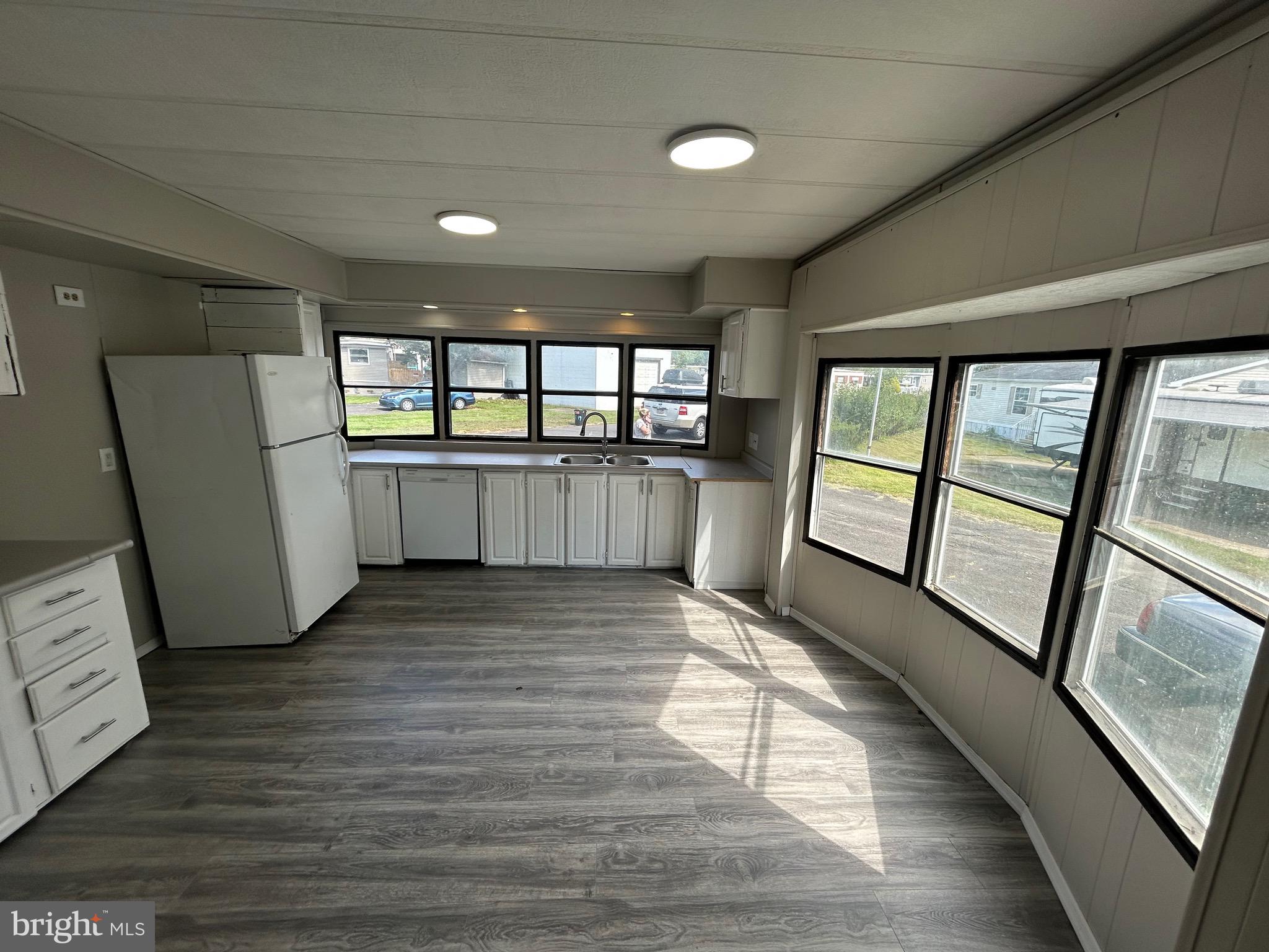 TOP RIDGE TR PK - Residential