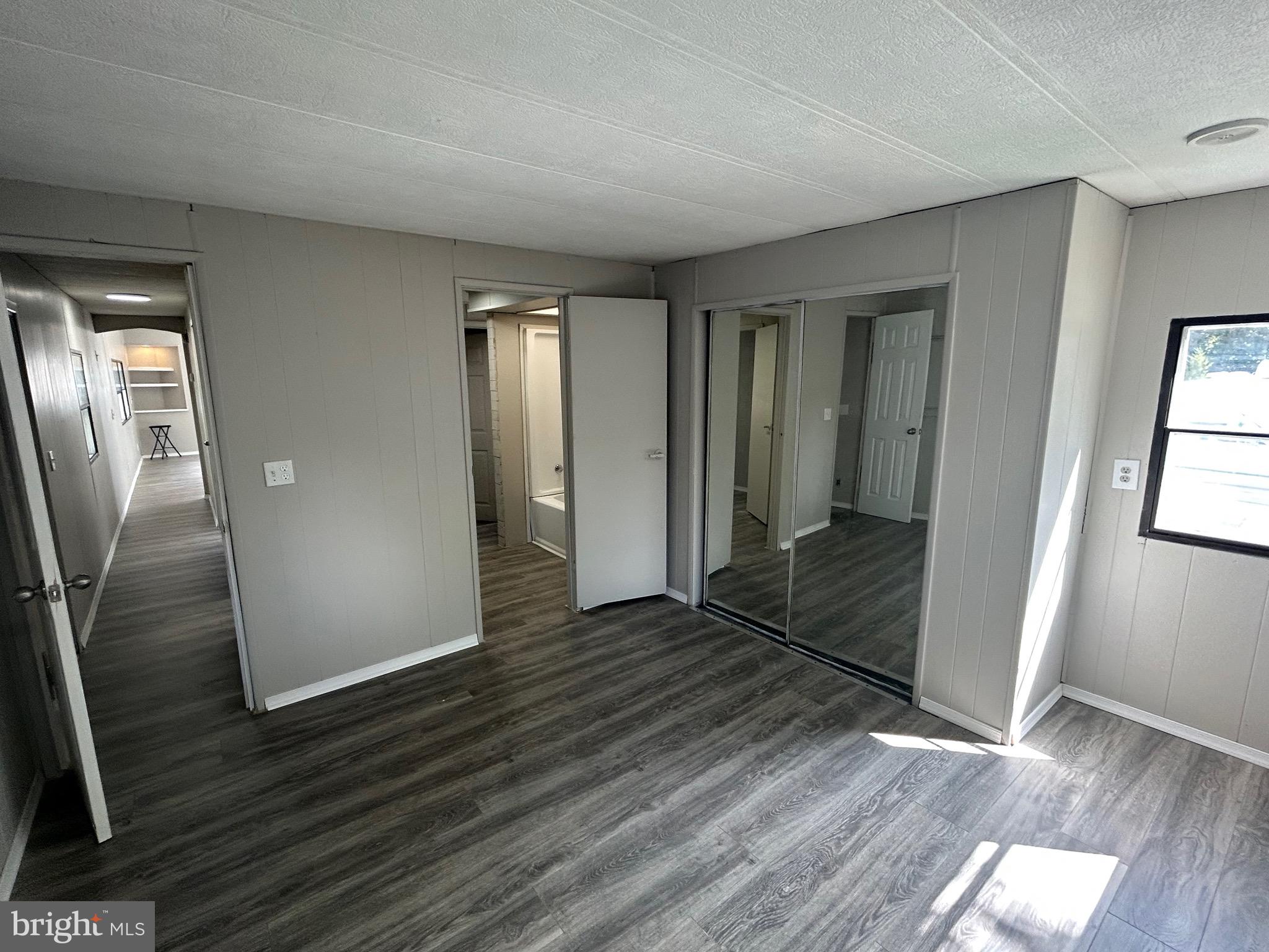 TOP RIDGE TR PK - Residential