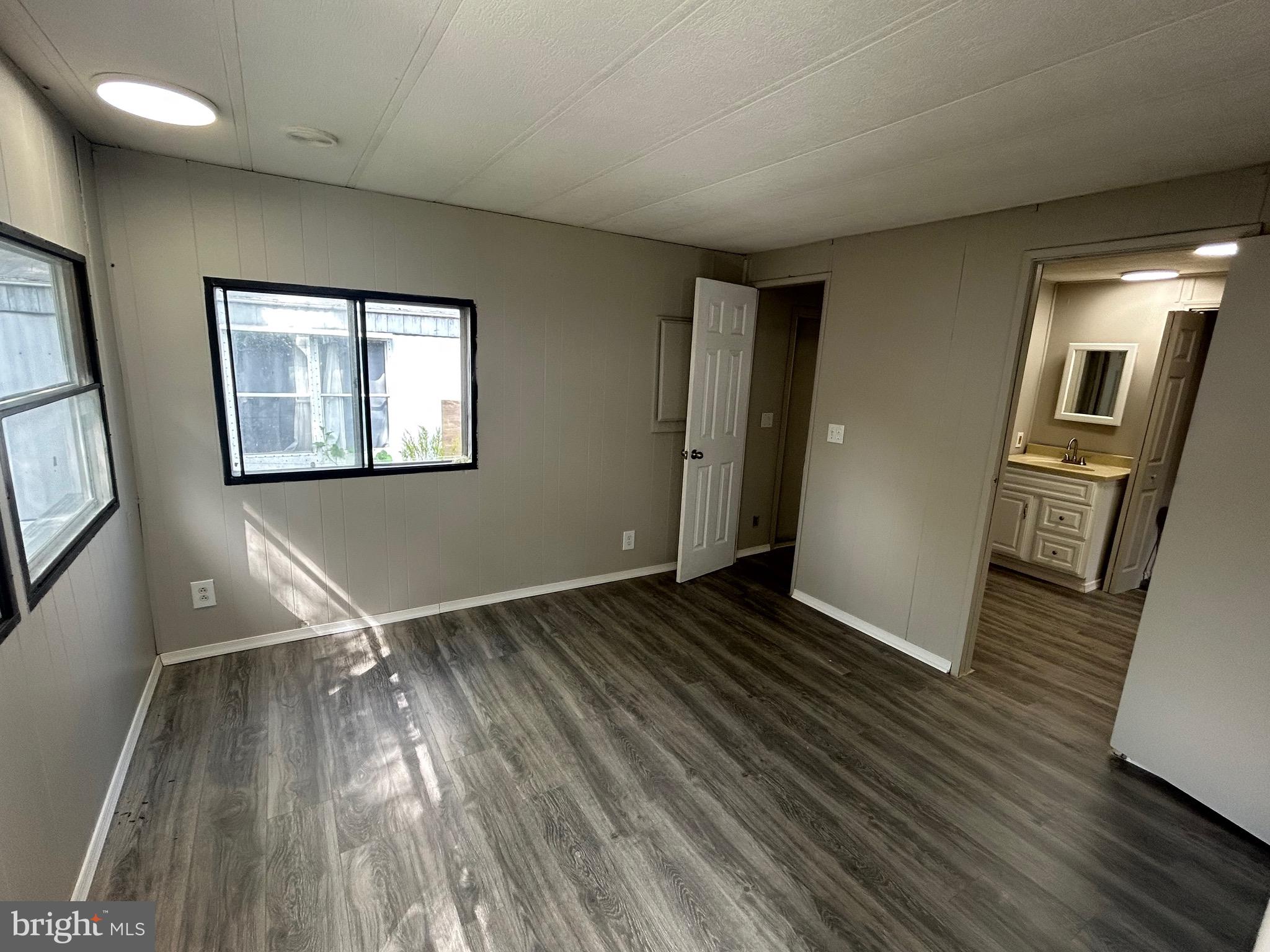 TOP RIDGE TR PK - Residential