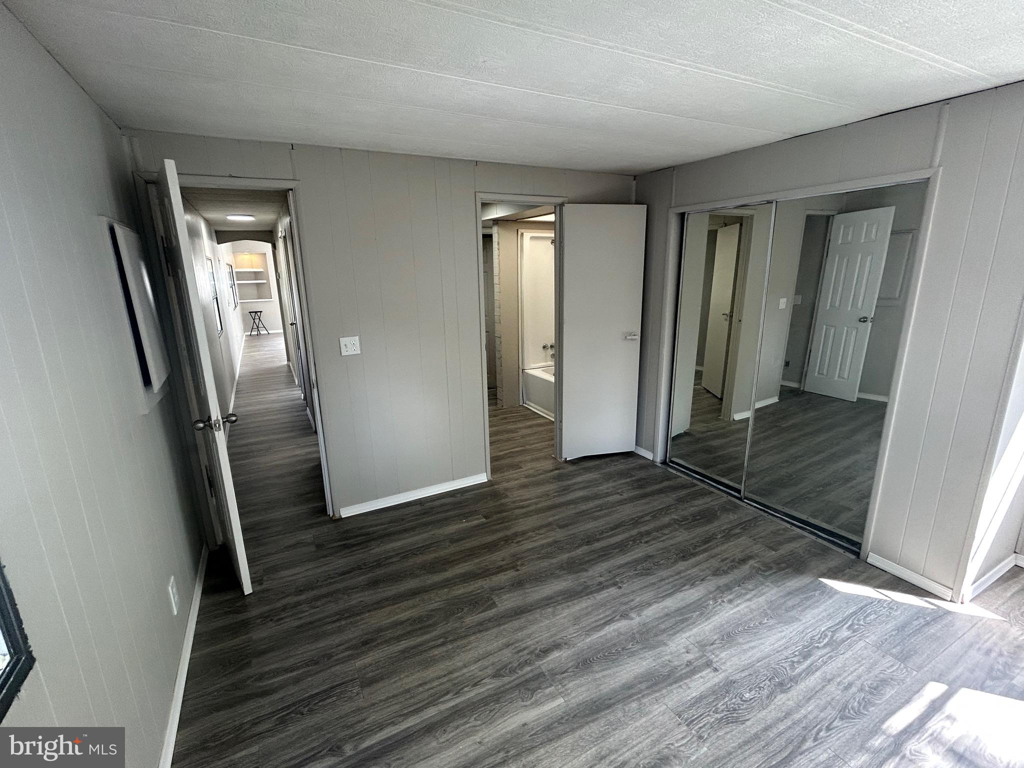 TOP RIDGE TR PK - Residential