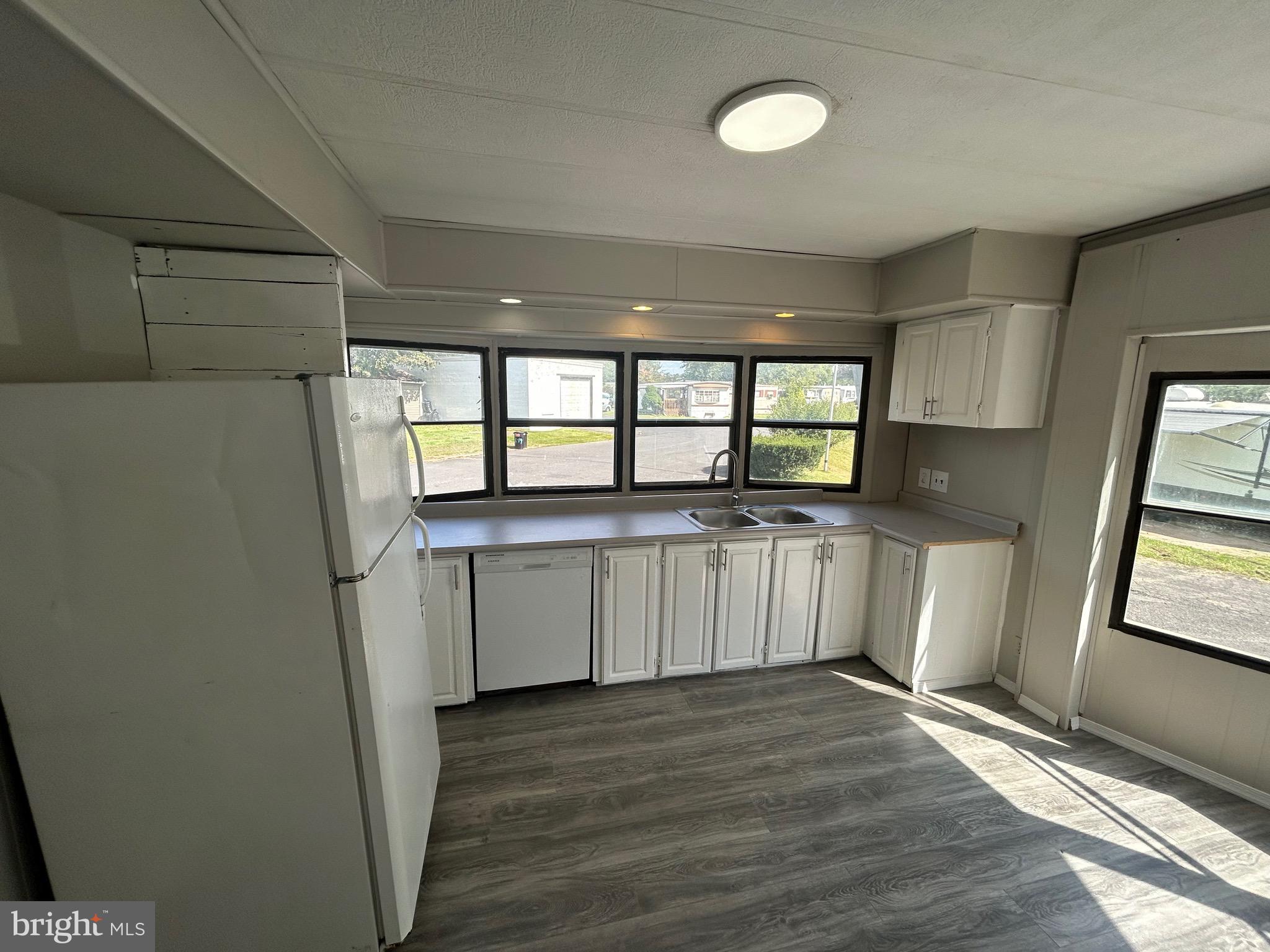 TOP RIDGE TR PK - Residential