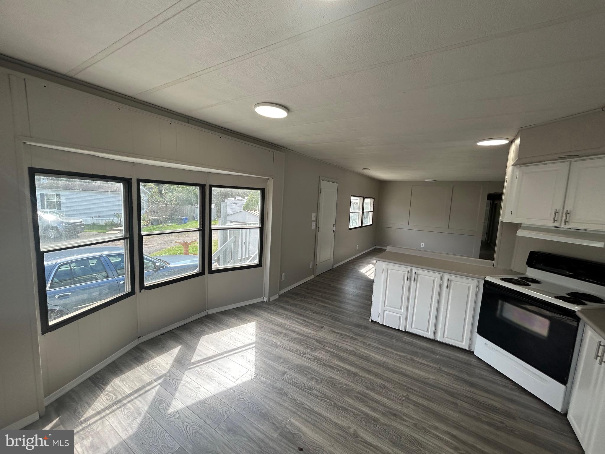 TOP RIDGE TR PK - Residential