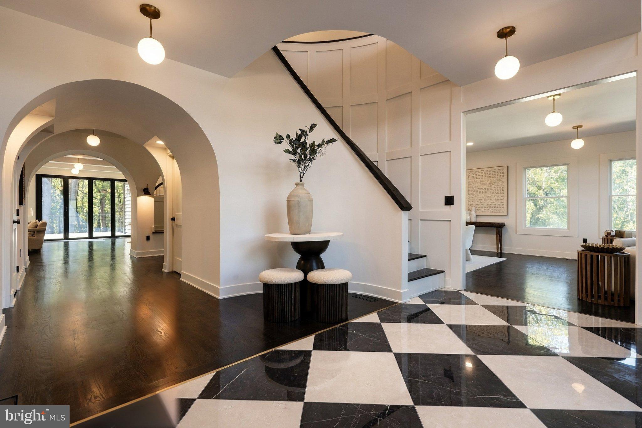 2108 ROSEHILL LANE