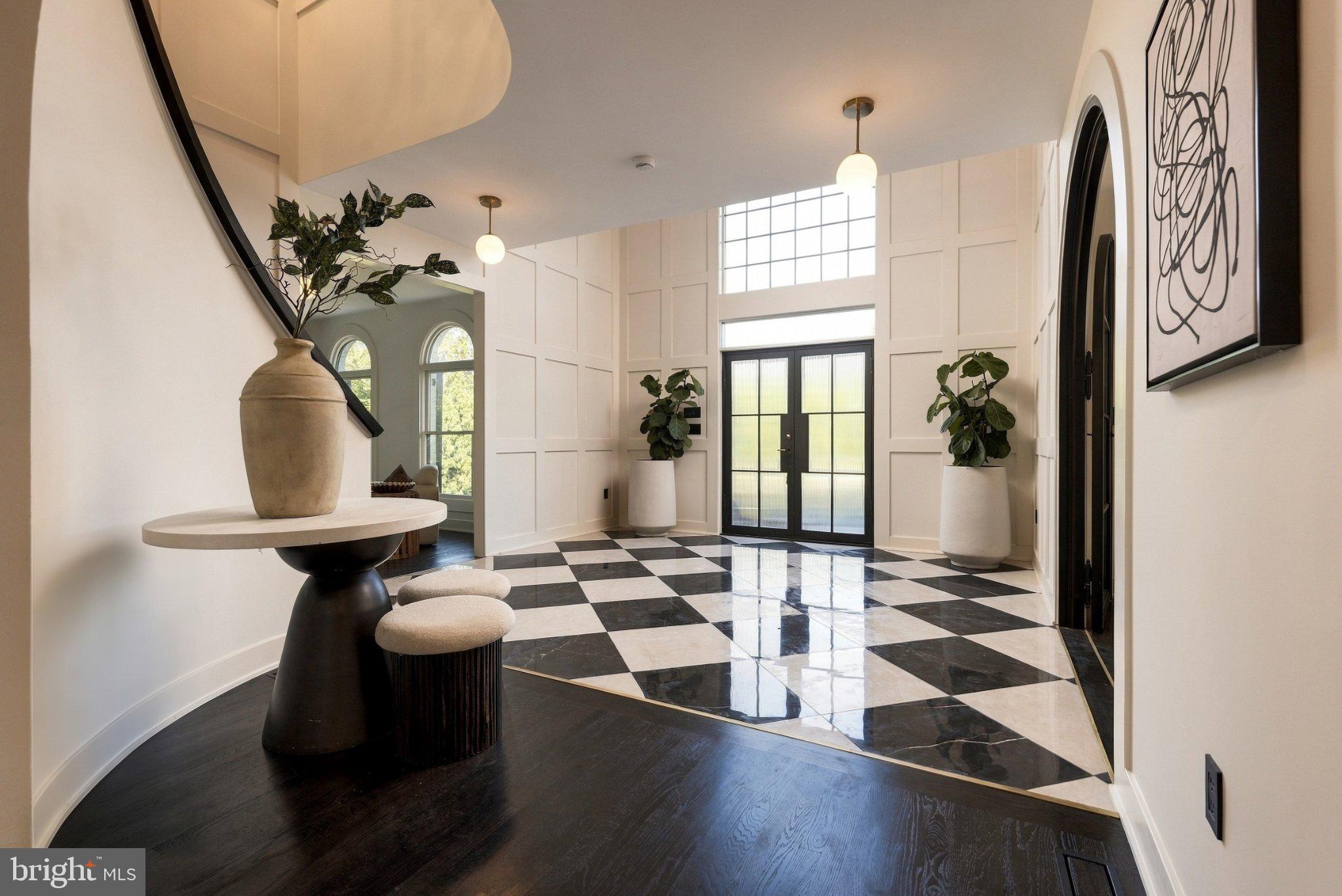 2108 ROSEHILL LANE
