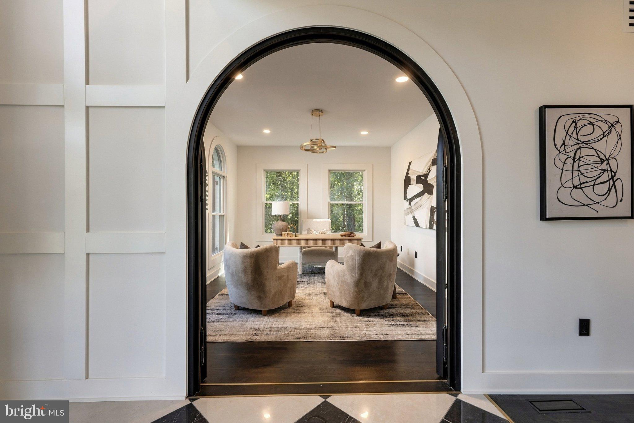 2108 ROSEHILL LANE