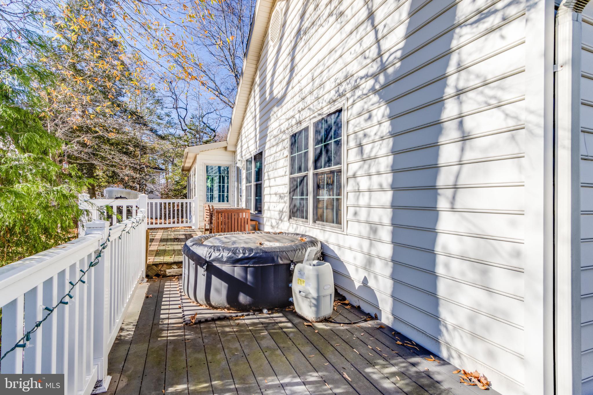 ARNELL CREEK - Residential