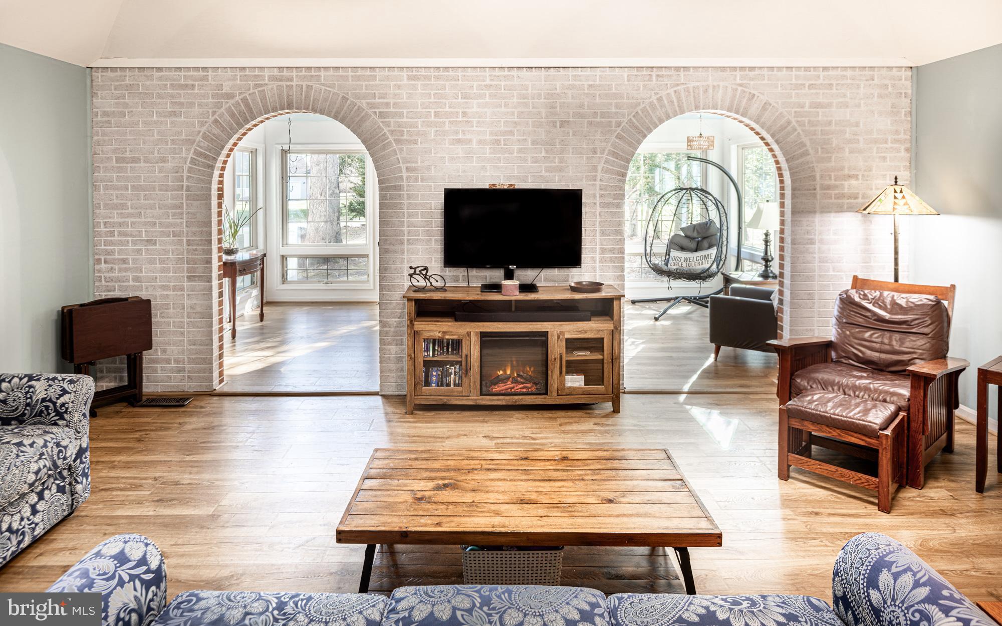 ARNELL CREEK - Residential