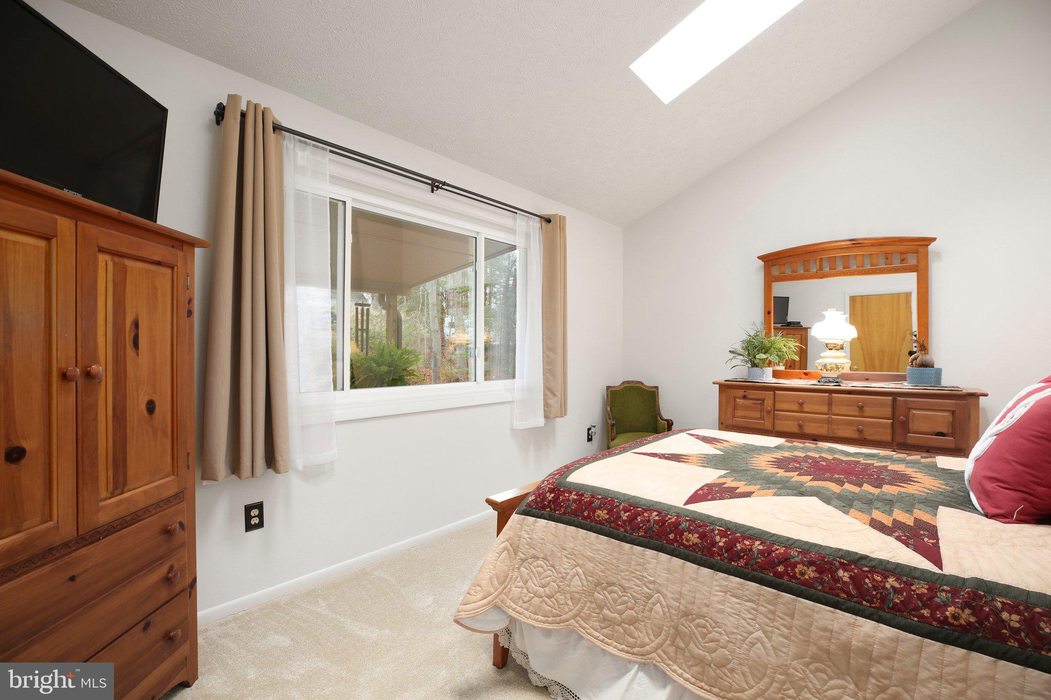 RIVERS EDGE - Residential