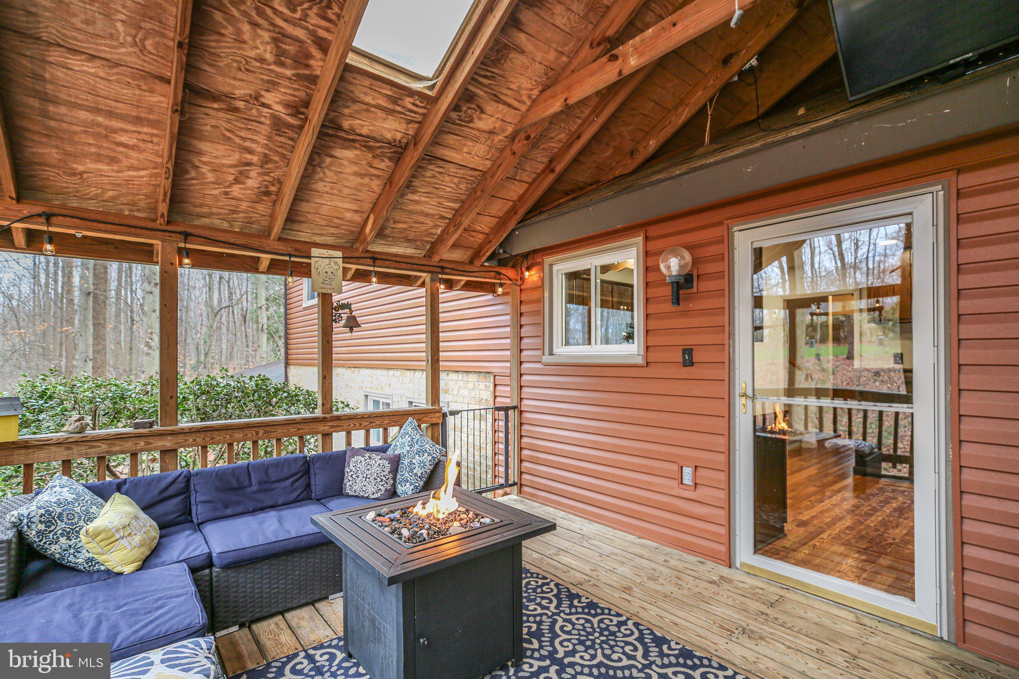 RIVERS EDGE - Residential