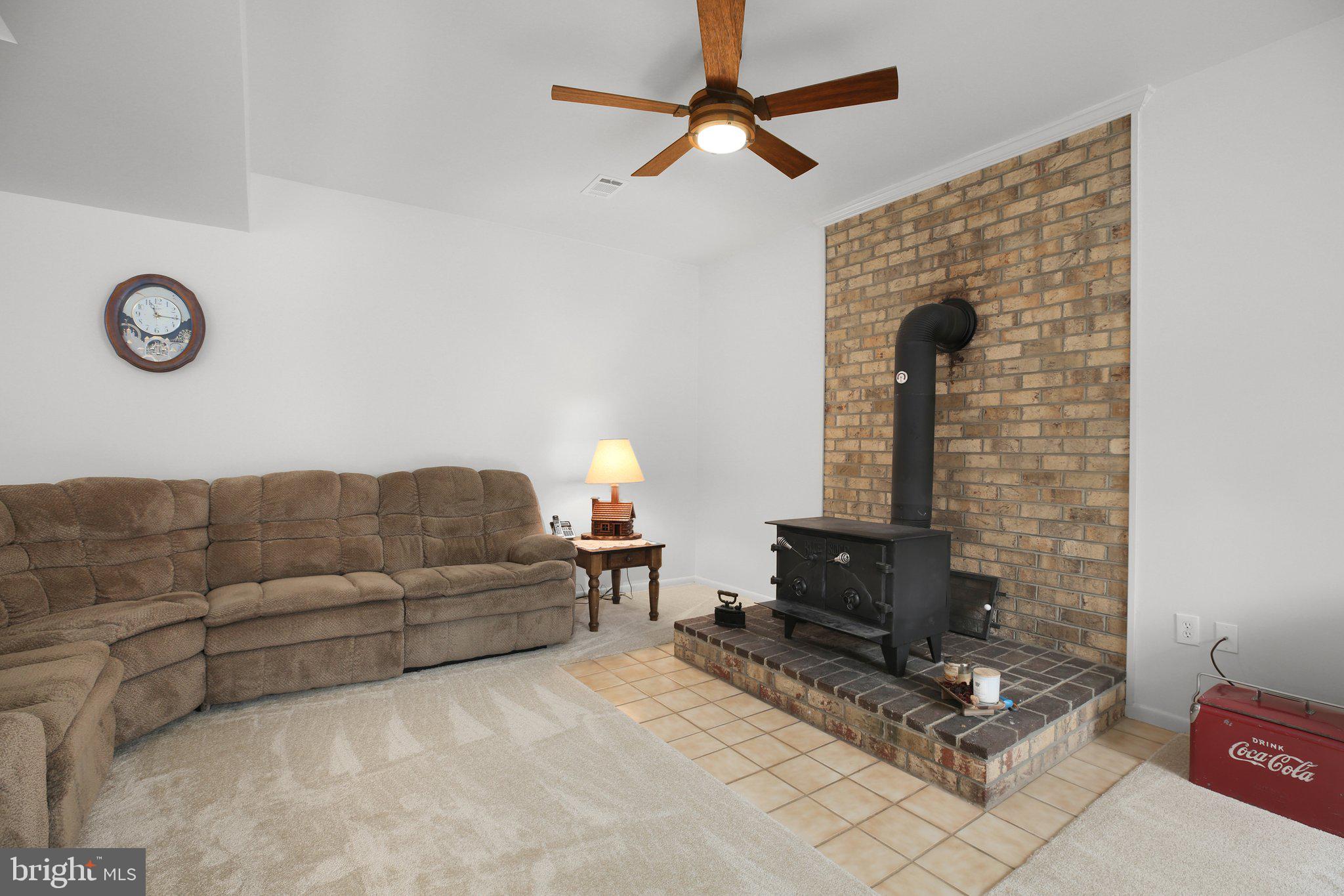 RIVERS EDGE - Residential