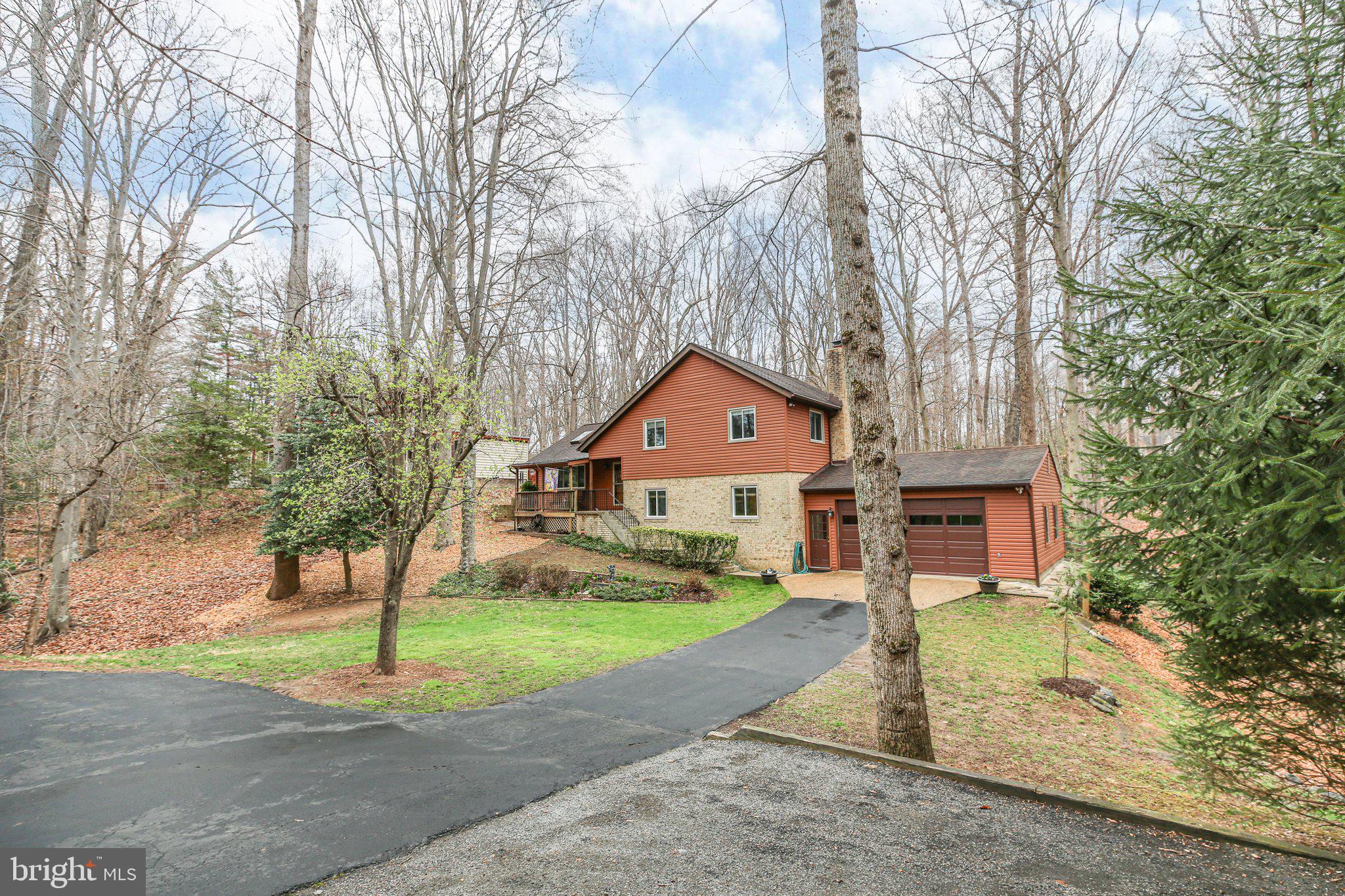 RIVERS EDGE - Residential