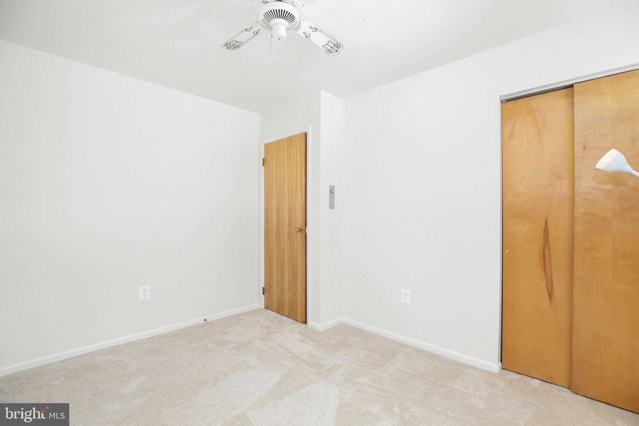 RIVERS EDGE - Residential