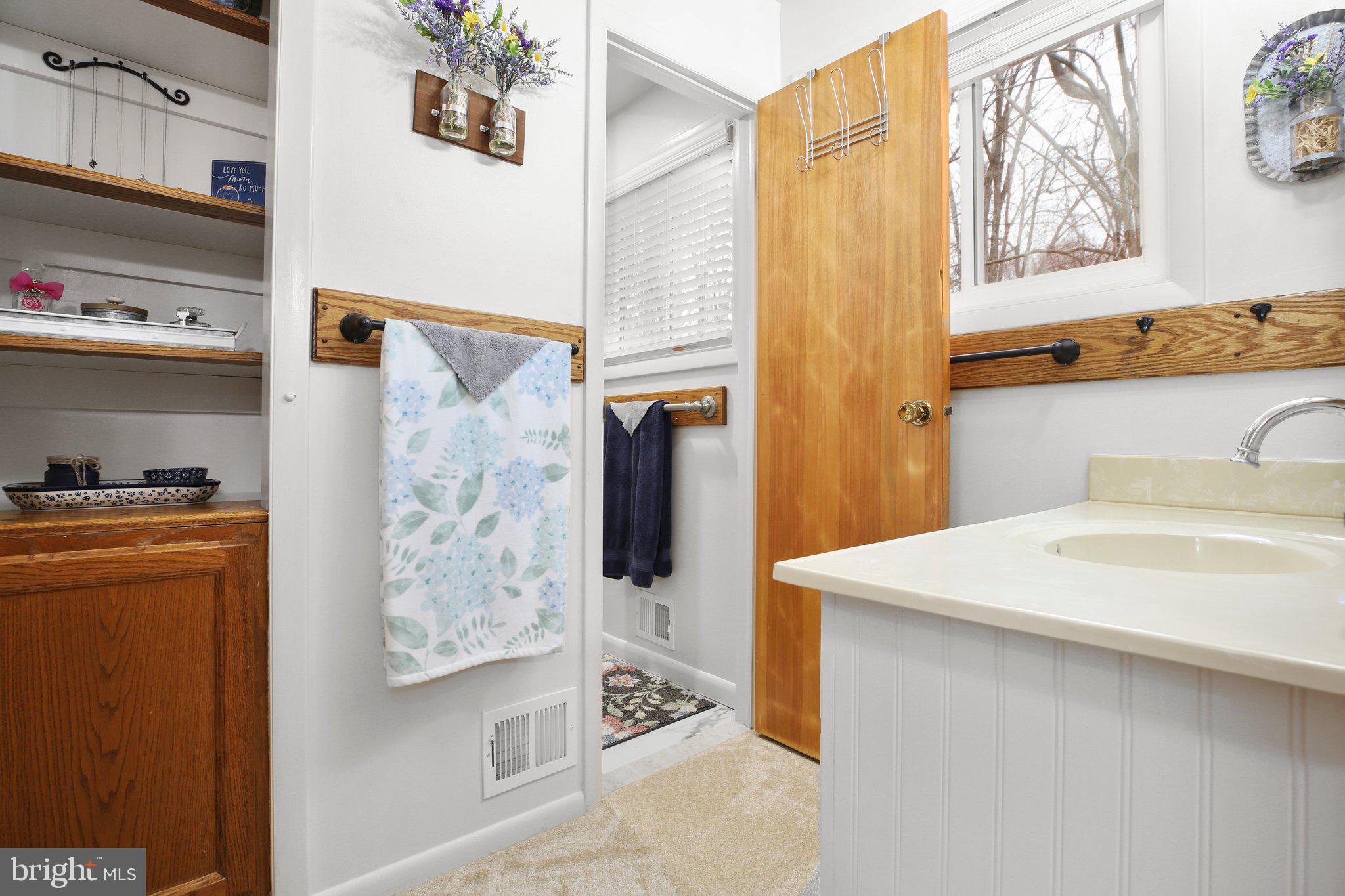 RIVERS EDGE - Residential