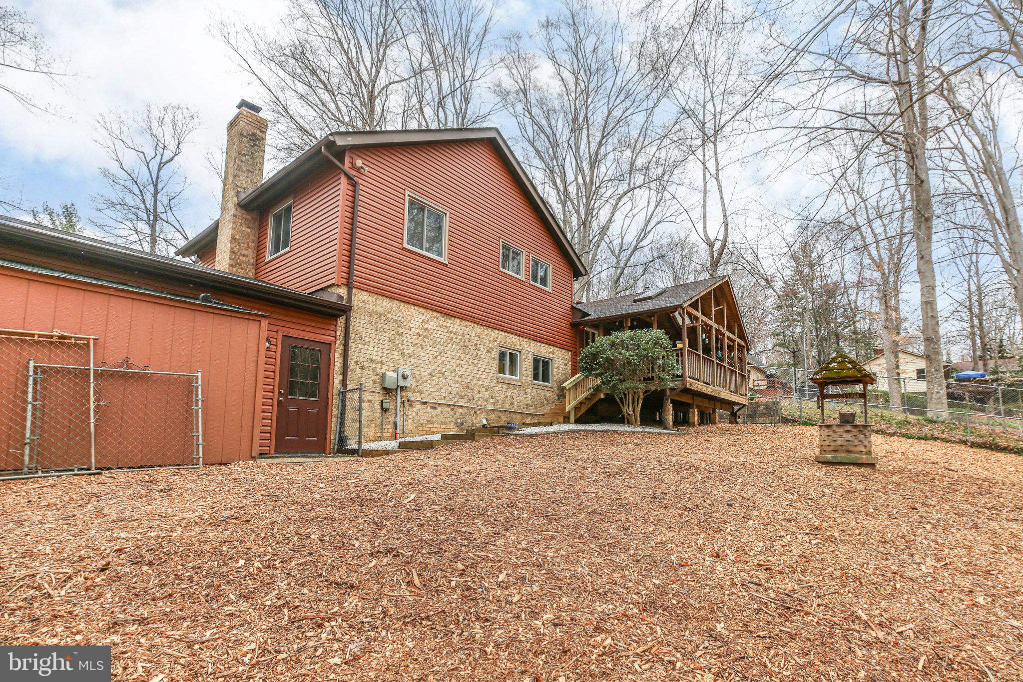 RIVERS EDGE - Residential