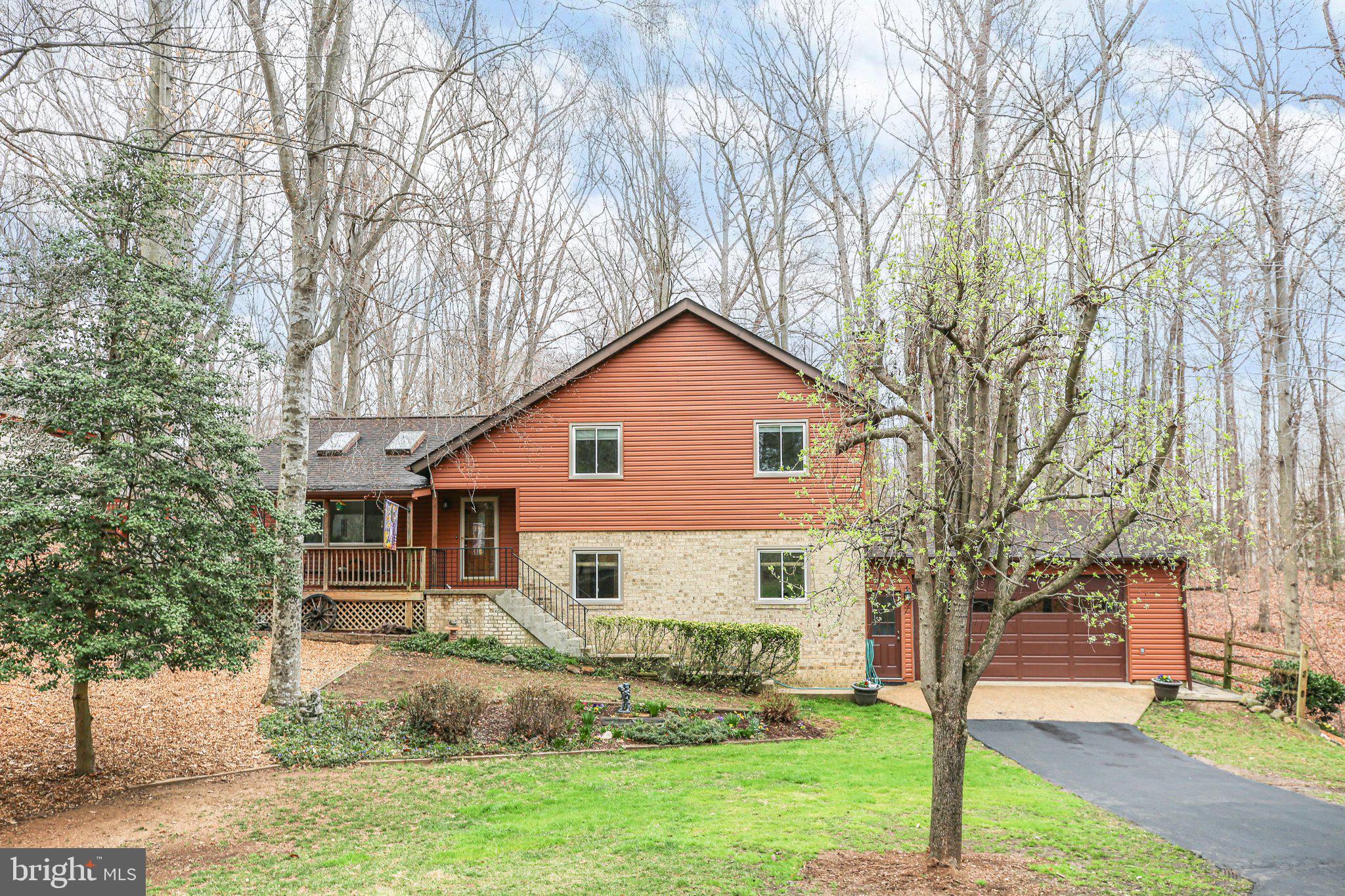 RIVERS EDGE - Residential