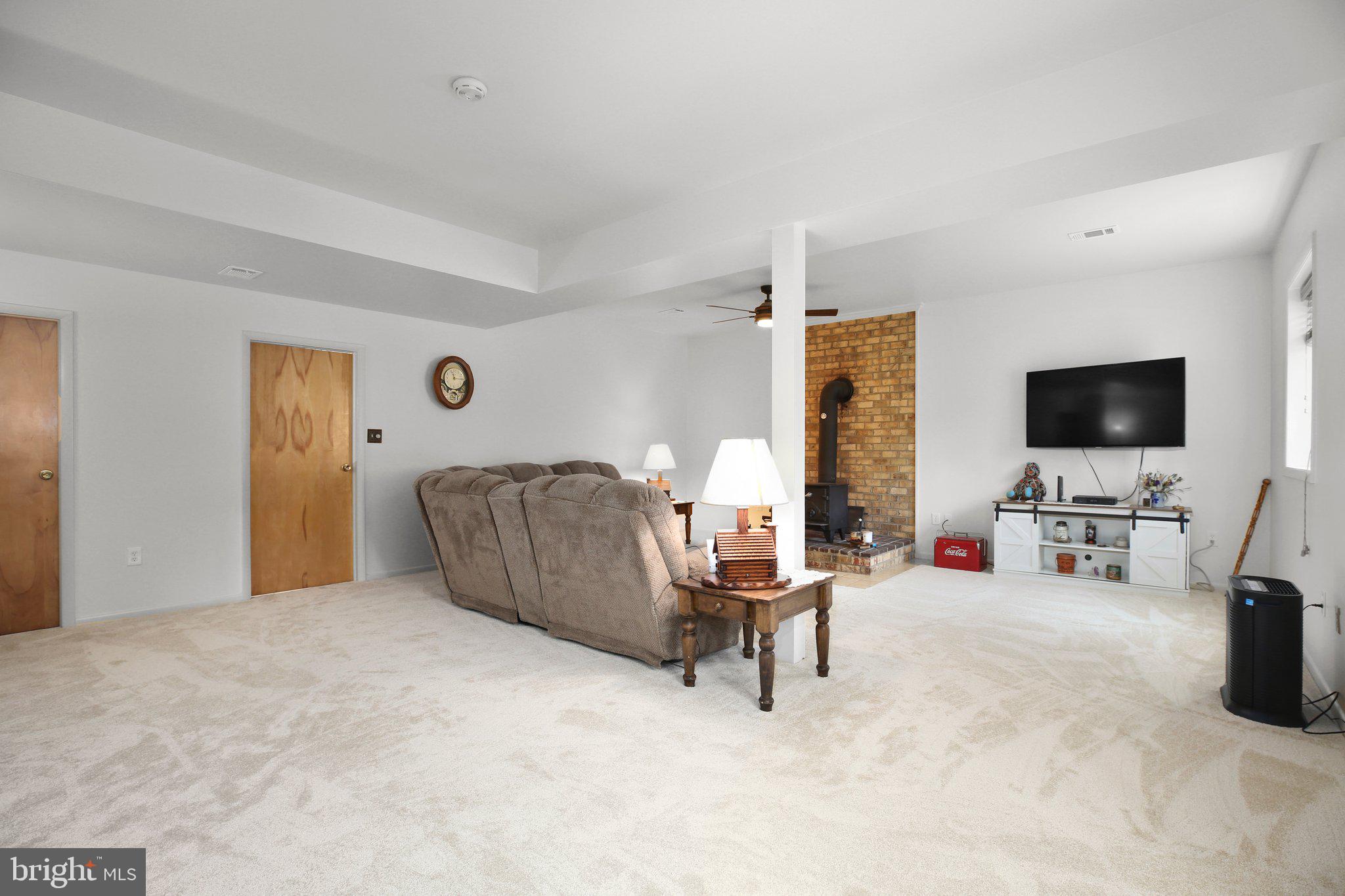 RIVERS EDGE - Residential