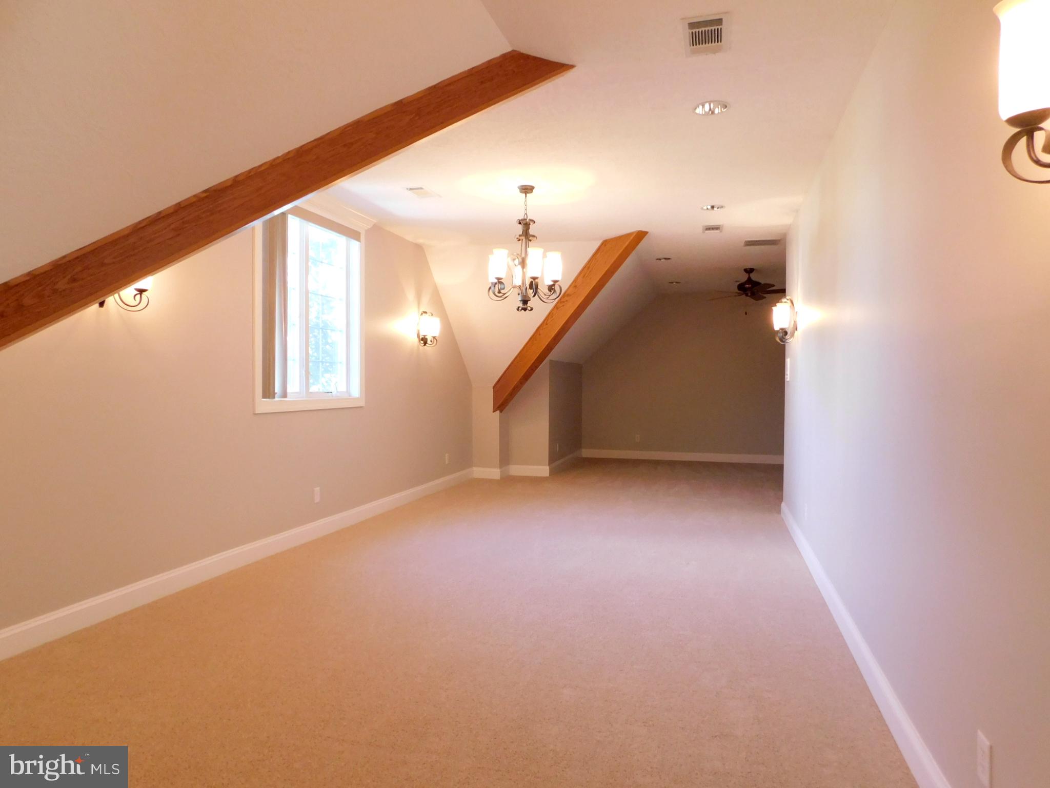 487 BROOKFIELD DRIVE