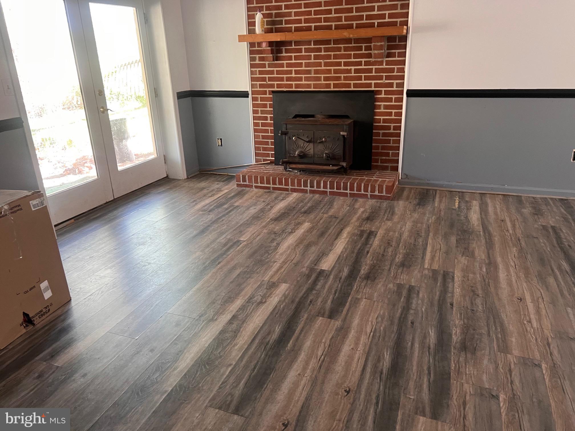 VISTA WOODS - Residential