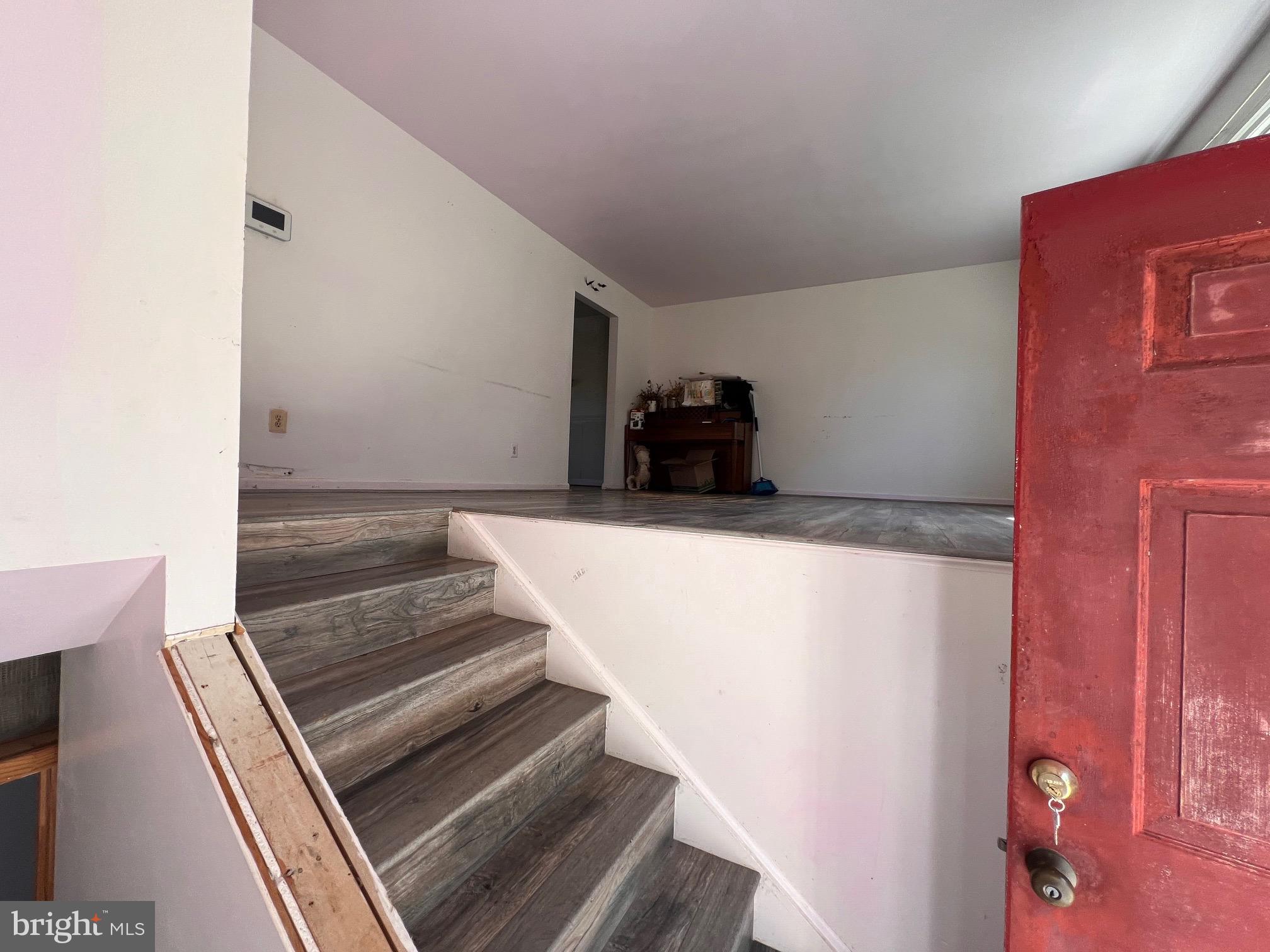 VISTA WOODS - Residential