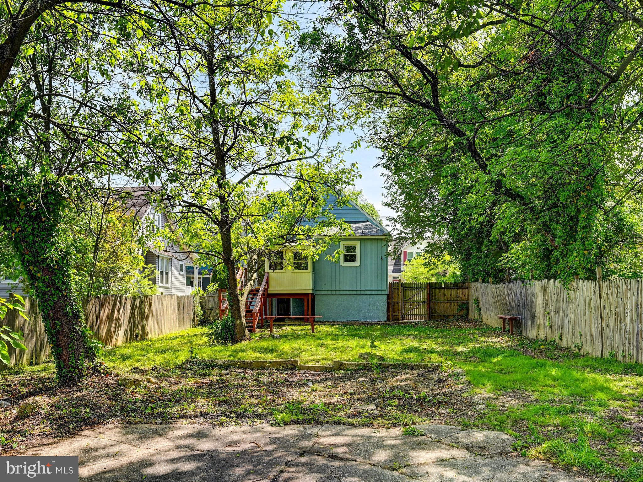 HAMILTON - Residential