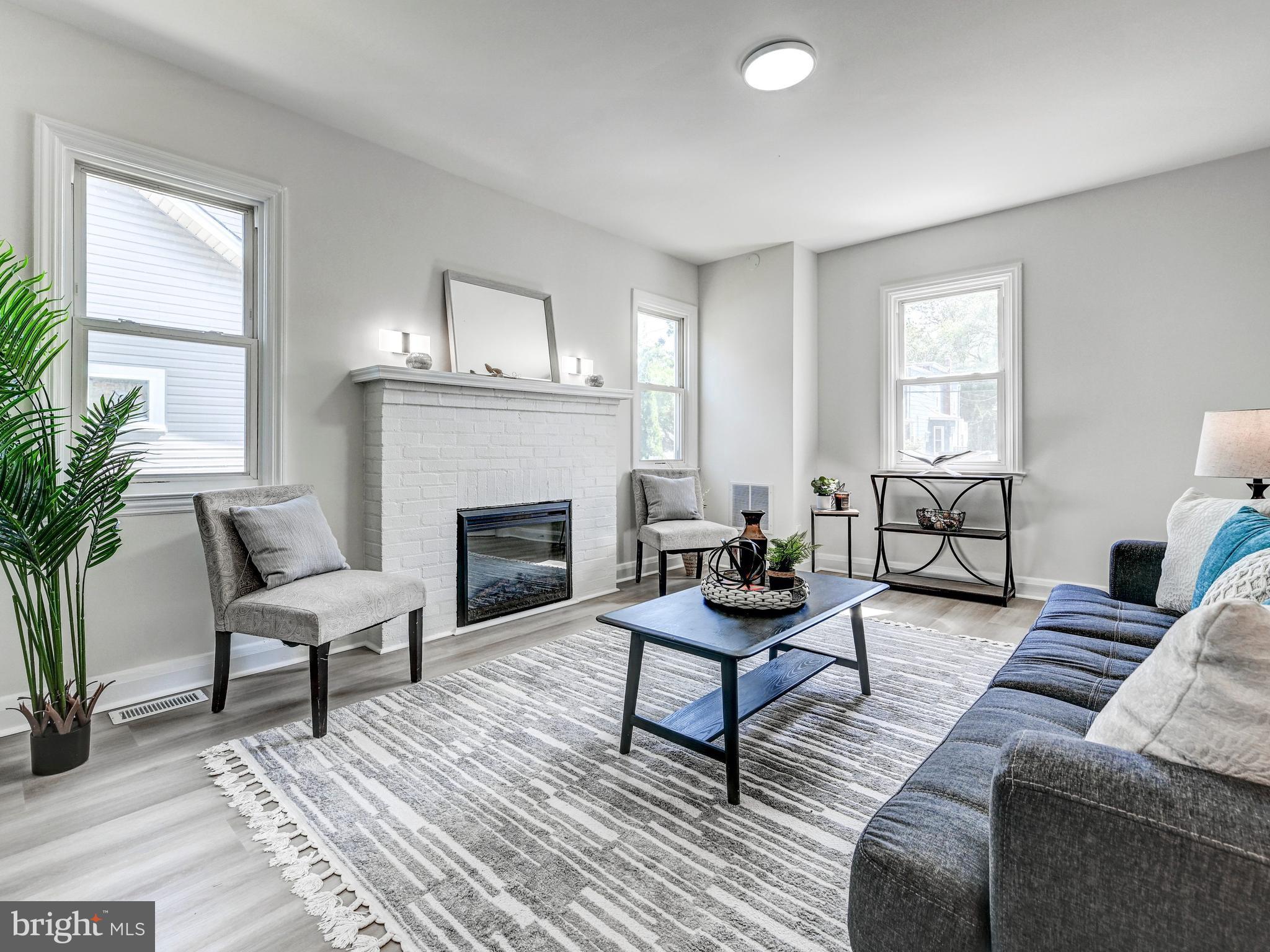 HAMILTON - Residential