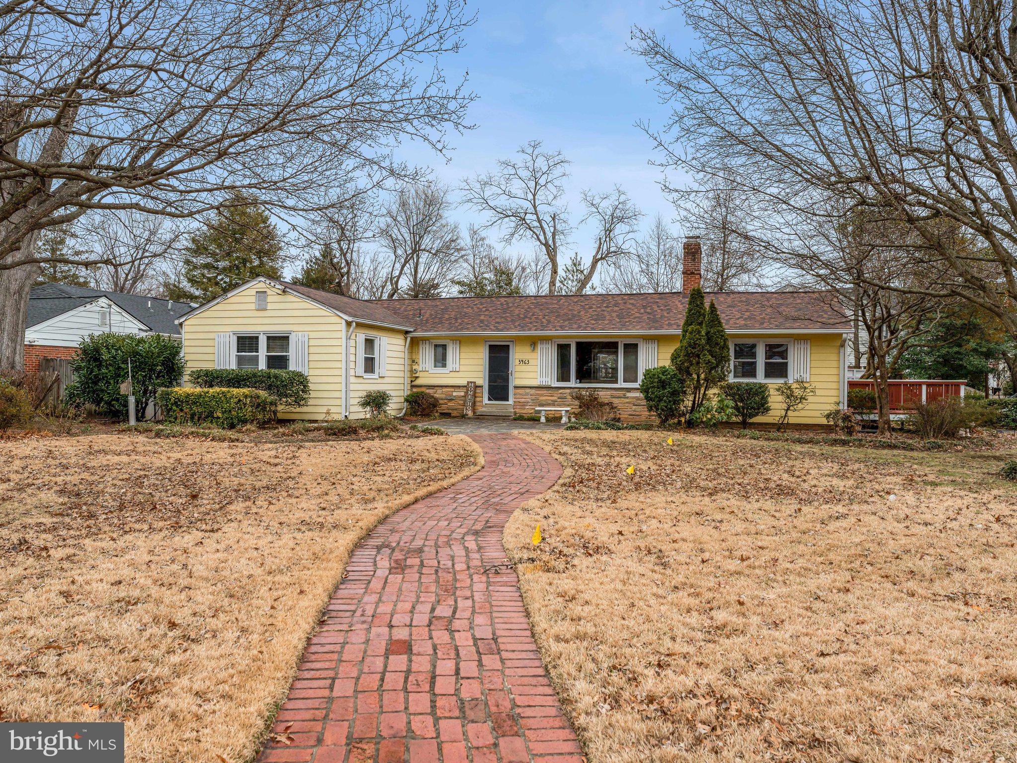 3503 MAPLE COURT