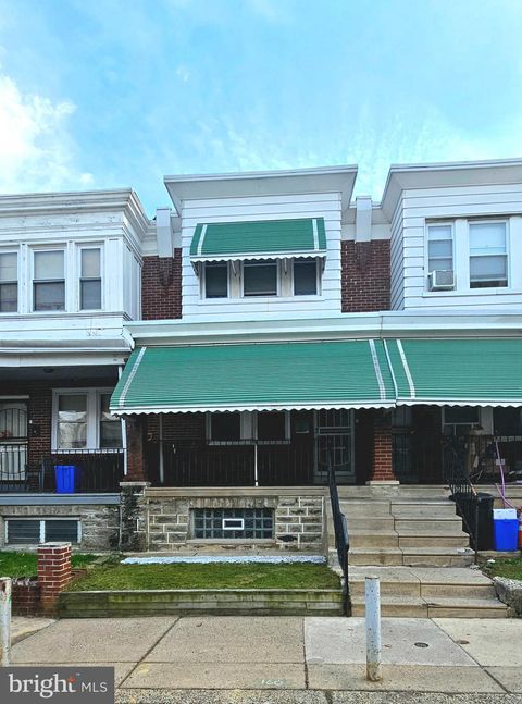 Townhouse For Sale - 160 Linton Street<br/> PHILADELPHIA, PA 19120