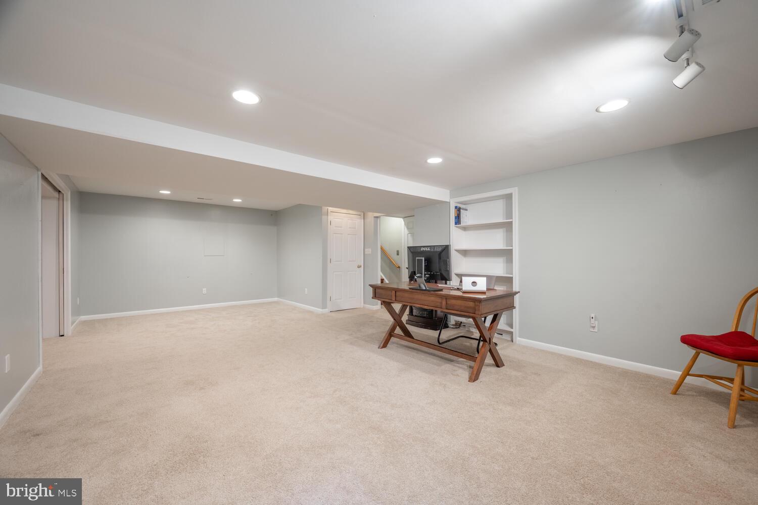 OAK MARR COURTS - Residential Lease