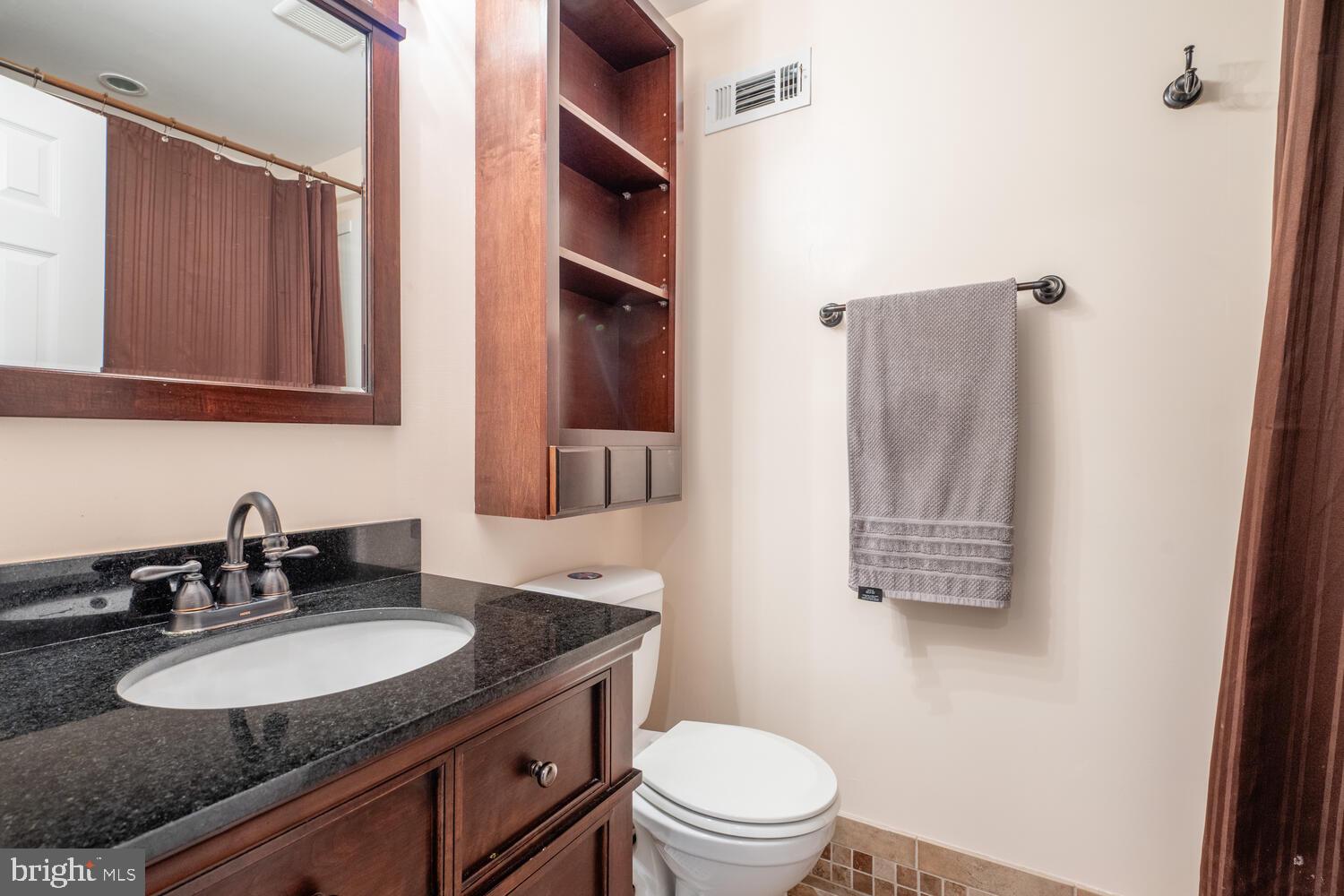 OAK MARR COURTS - Residential Lease