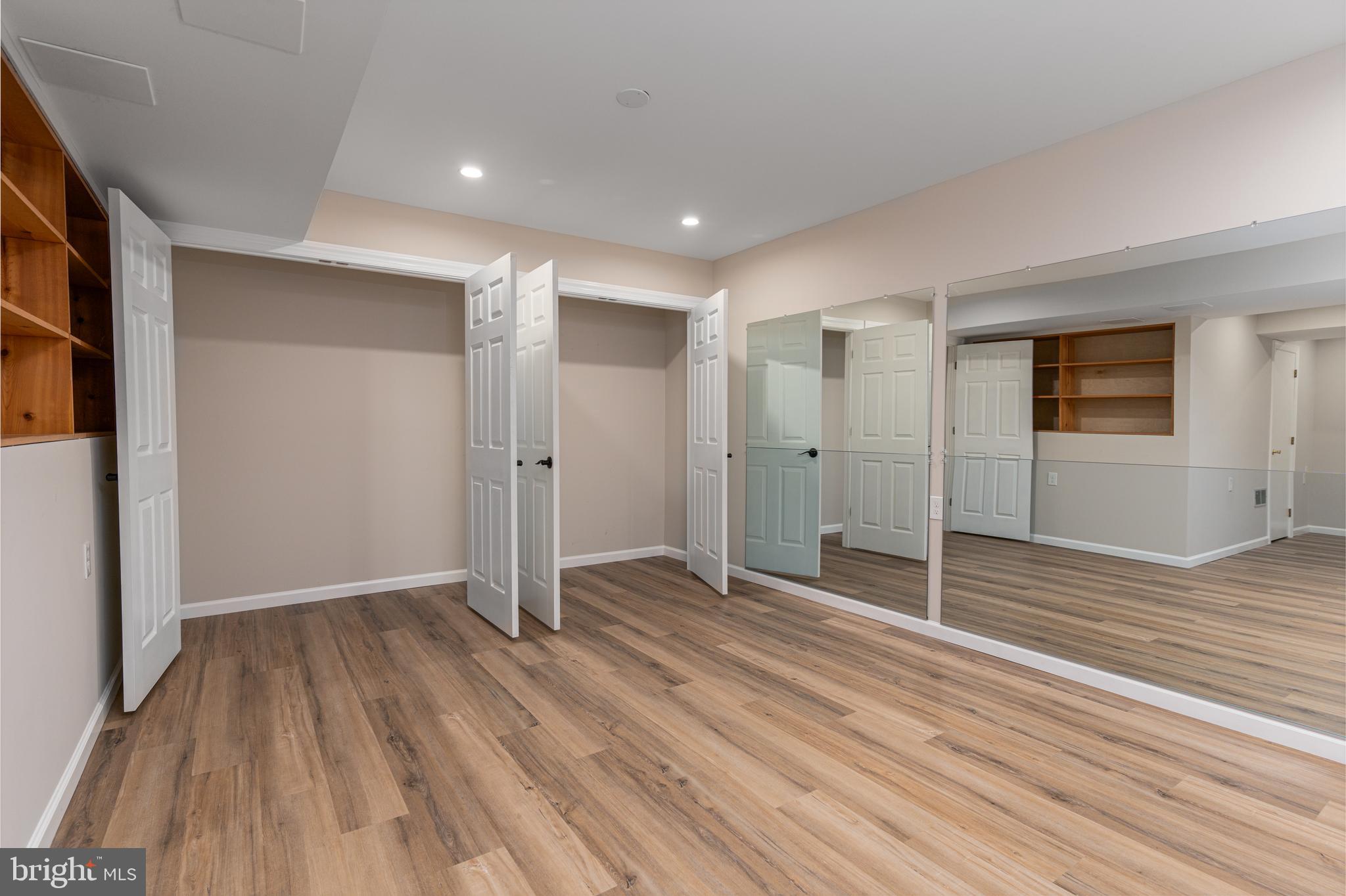 HICKORY RIDGE - Residential