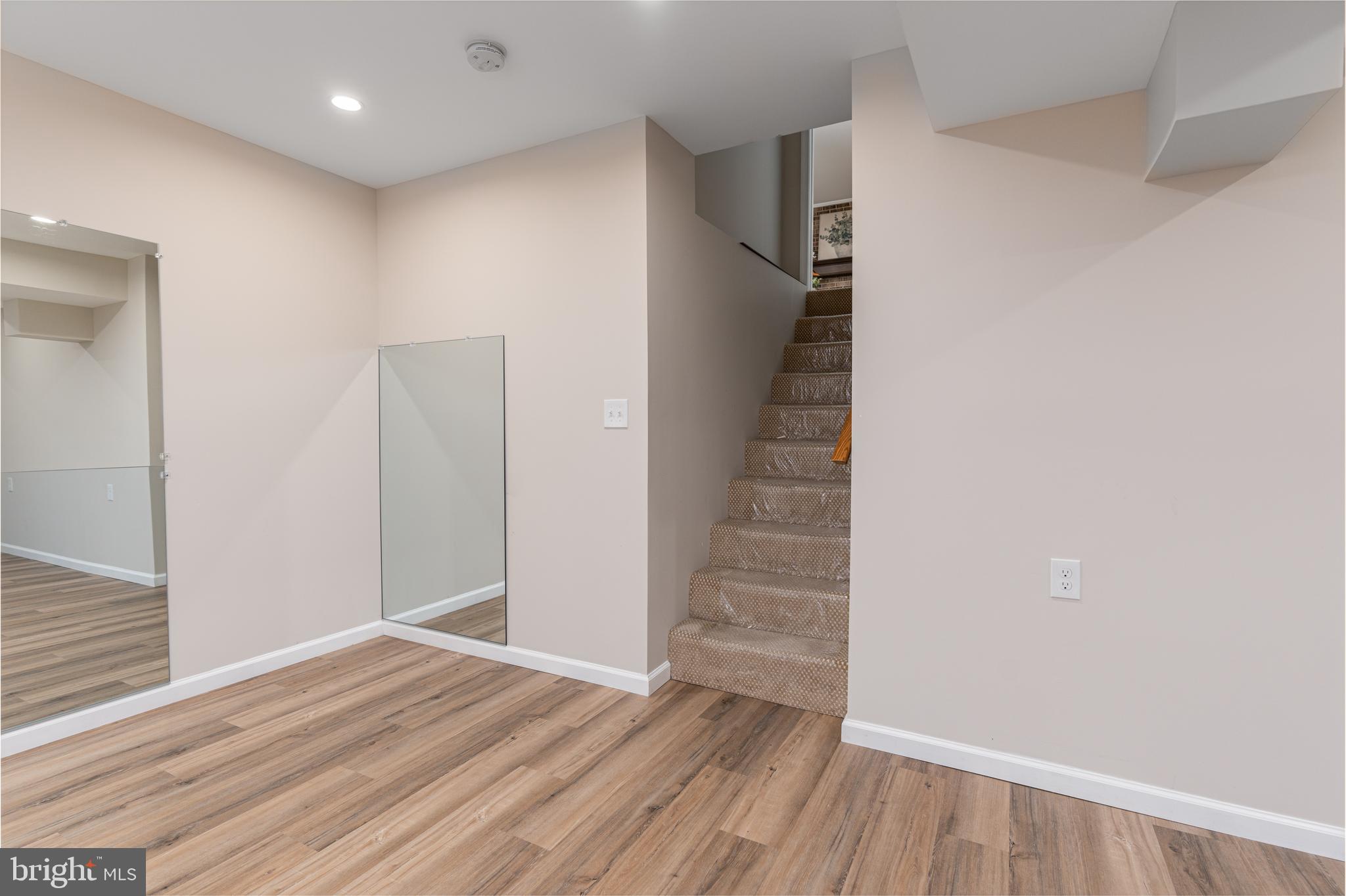 HICKORY RIDGE - Residential