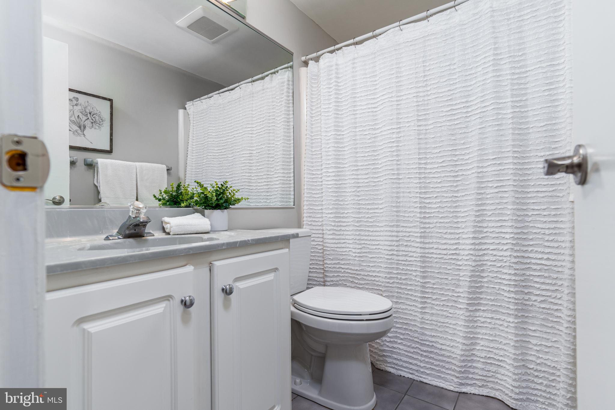 HICKORY RIDGE - Residential