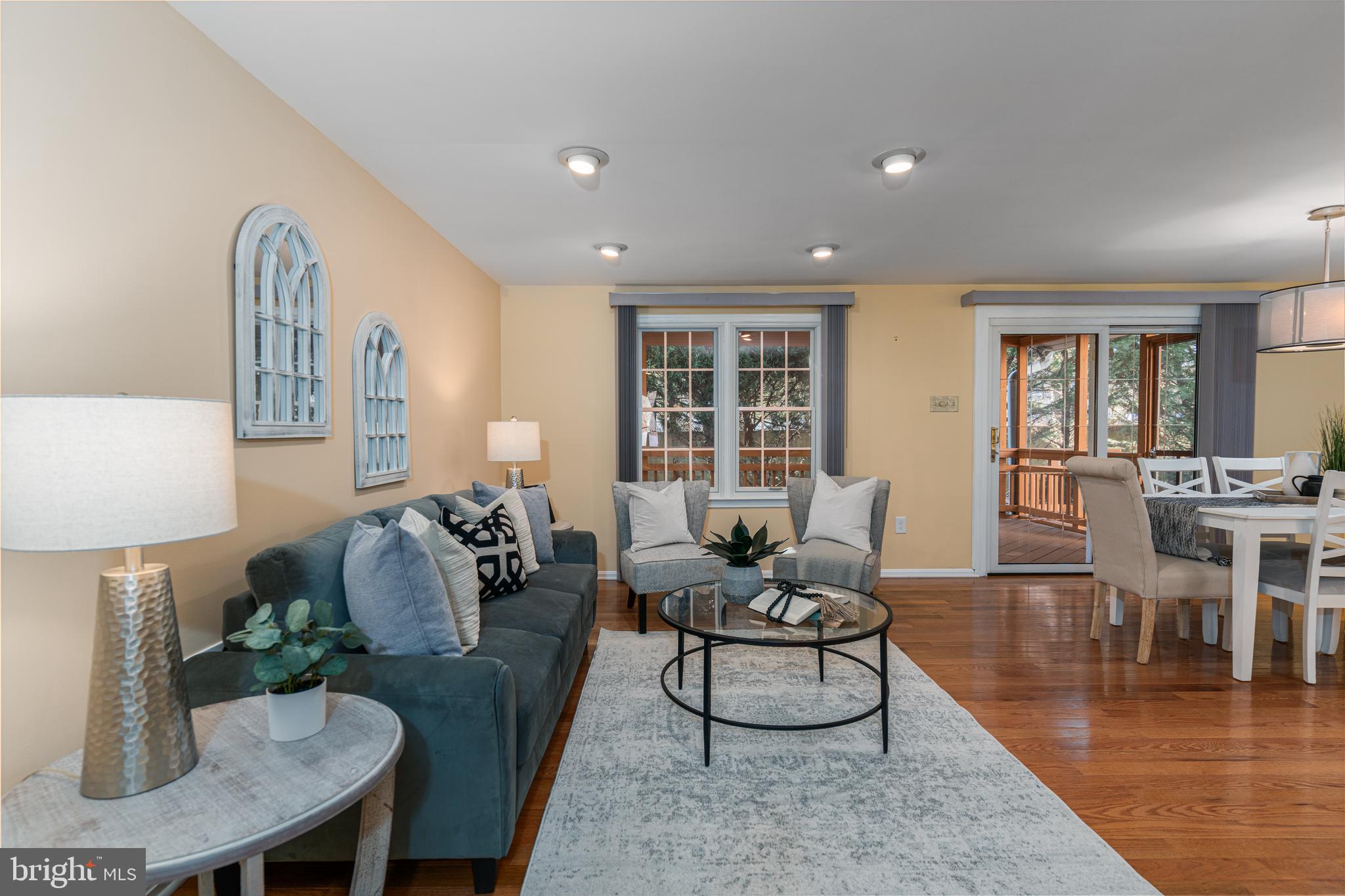 HICKORY RIDGE - Residential