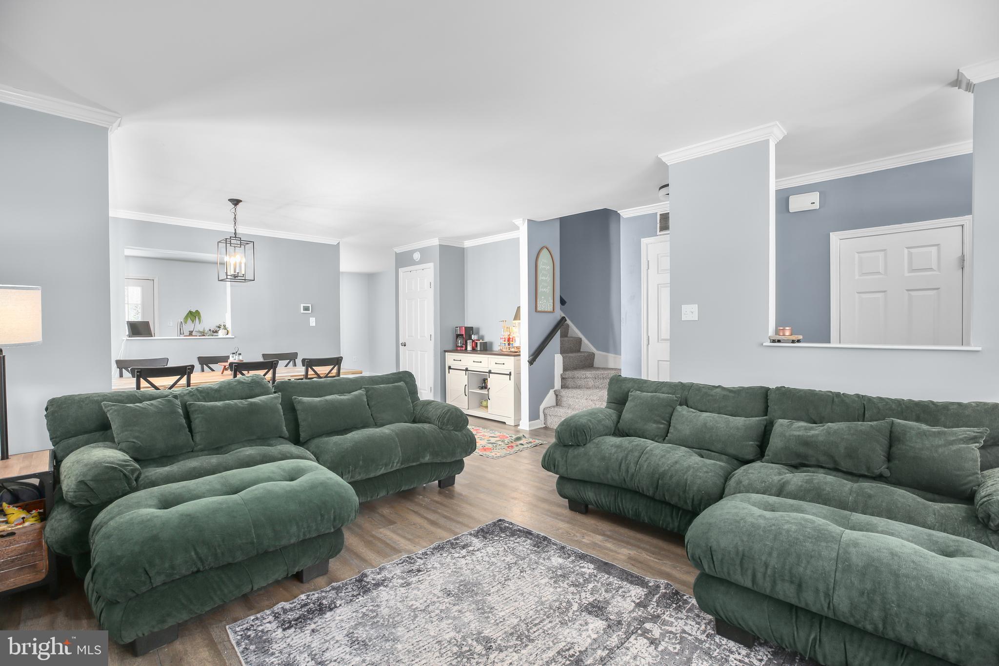 12385 MANCHESTER WAY