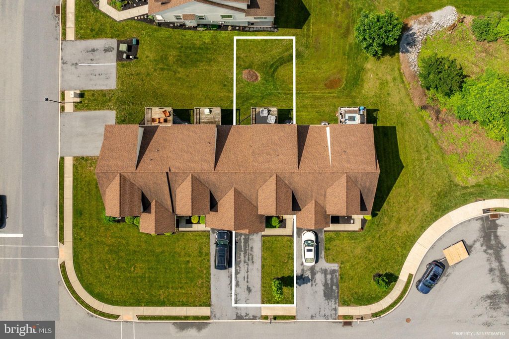 Photo of 54 Maize Circle, ELIZABETHTOWN, PA 17022 (MLS # PALA2071414)