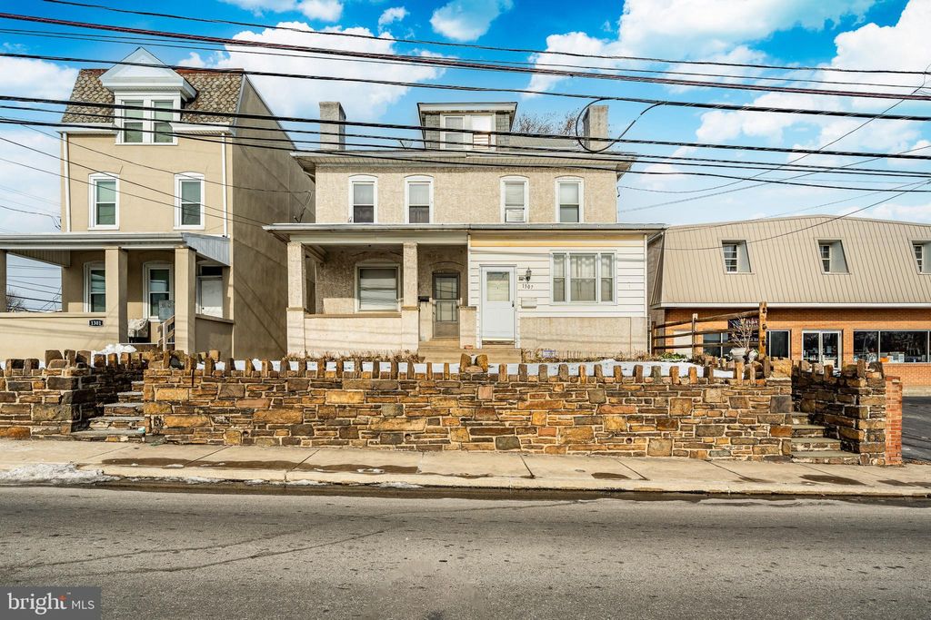 Photo of 1305 E Ridge Pike, PLYMOUTH MEETING, PA 19462 (MLS # PAMC2167782)