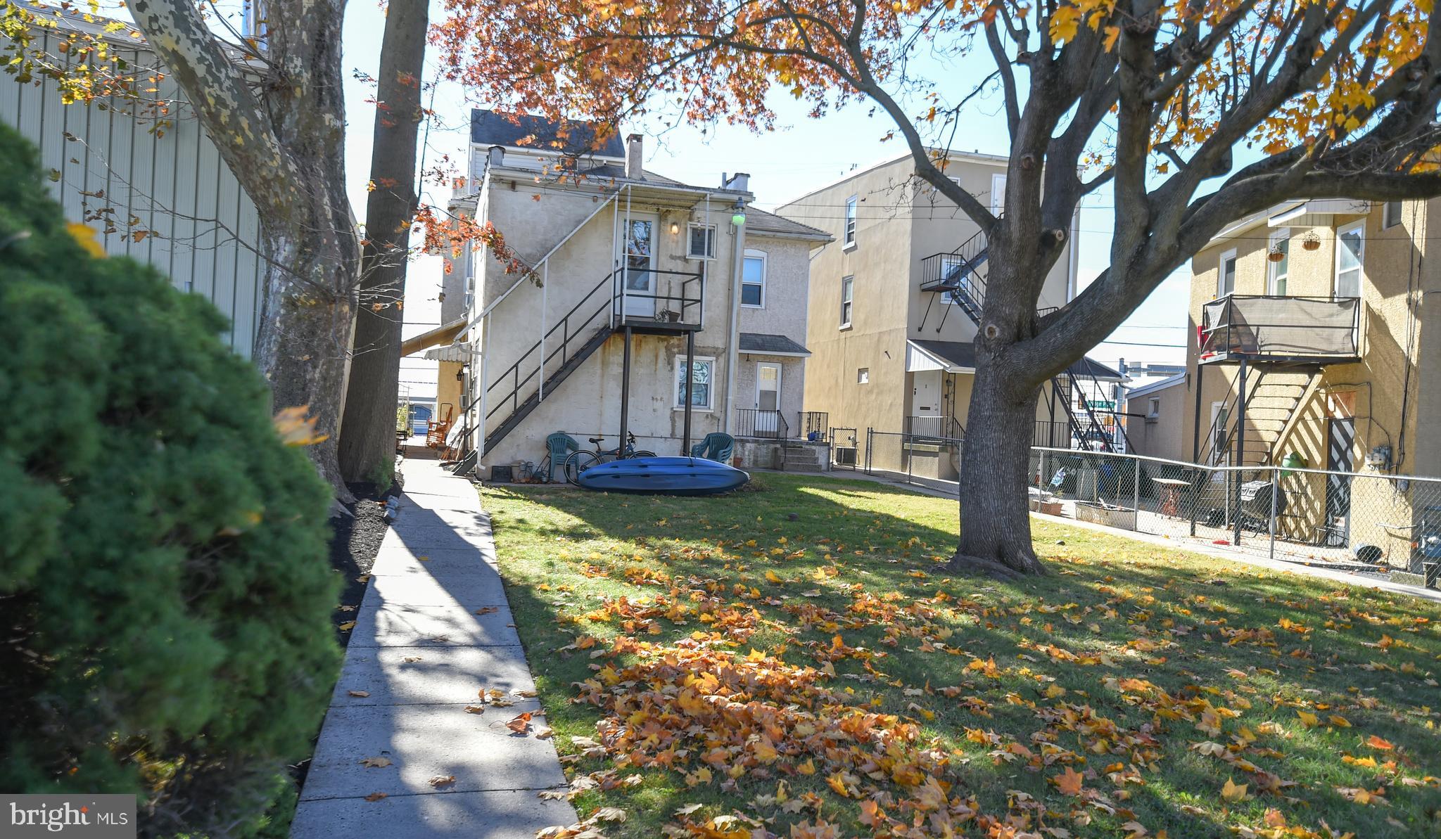 1305-1307 E RIDGE PIKE