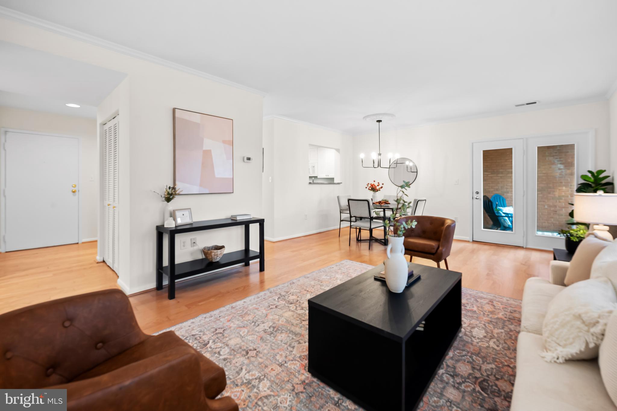 123 W BARRE STREET W 402