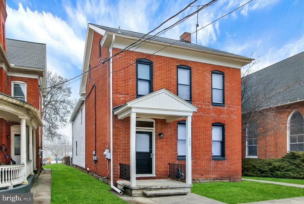 Photo of 405 W King Street, EAST BERLIN, PA 17316 (MLS # PAAD2023128)