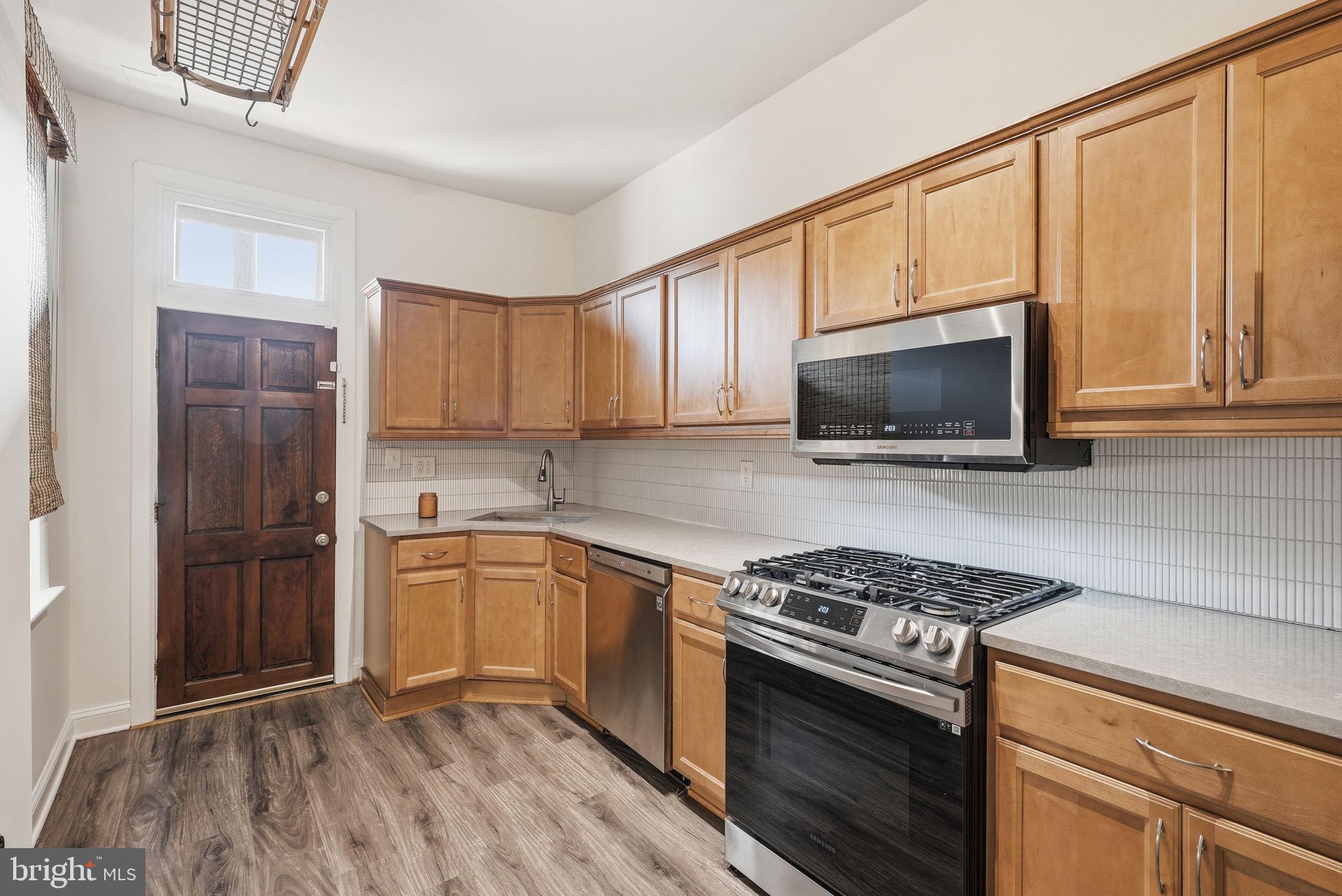 BUTCHERS HILL - Residential