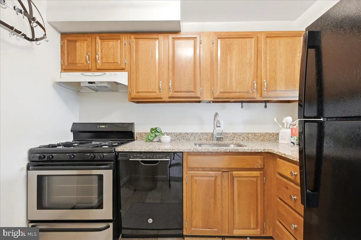 Additional image 42 of 1330 New Hampshire Avenue NW Unit 905, Washington, DC 20036